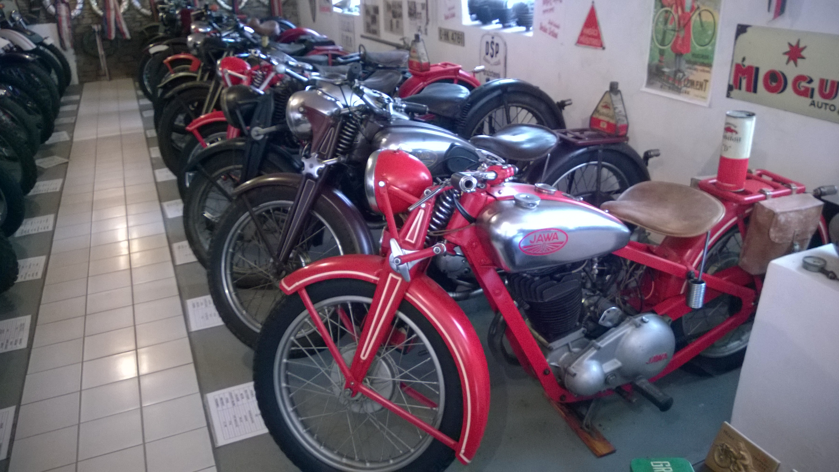 Muzeum Motocyklů a hraček Šestajovice foto 6