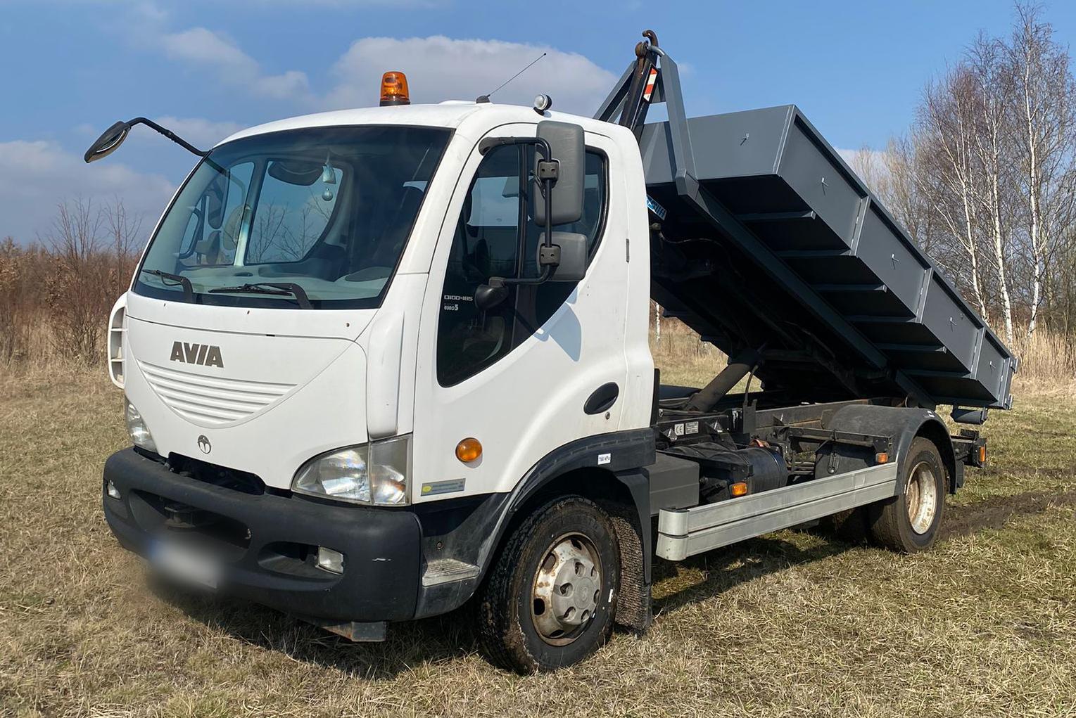 Kontejnery Zábranský