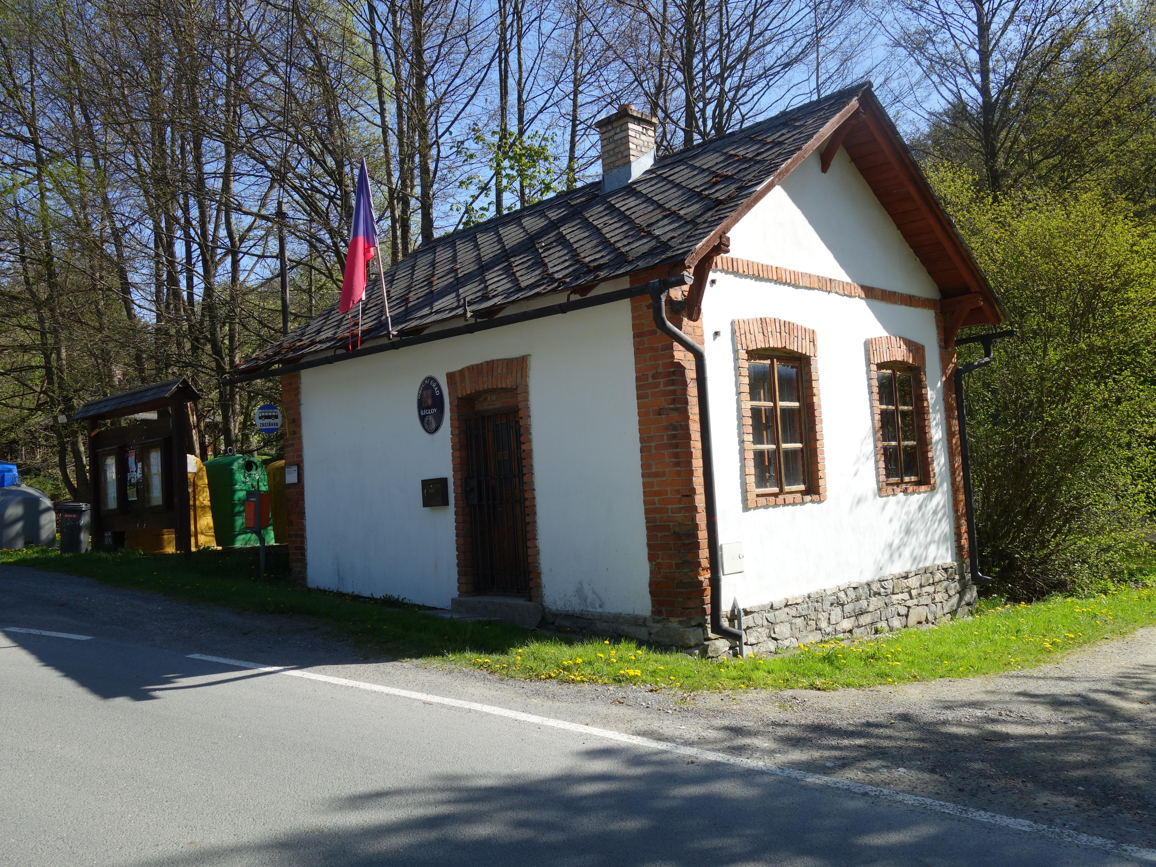 Šléglov - obecní úřad foto 6