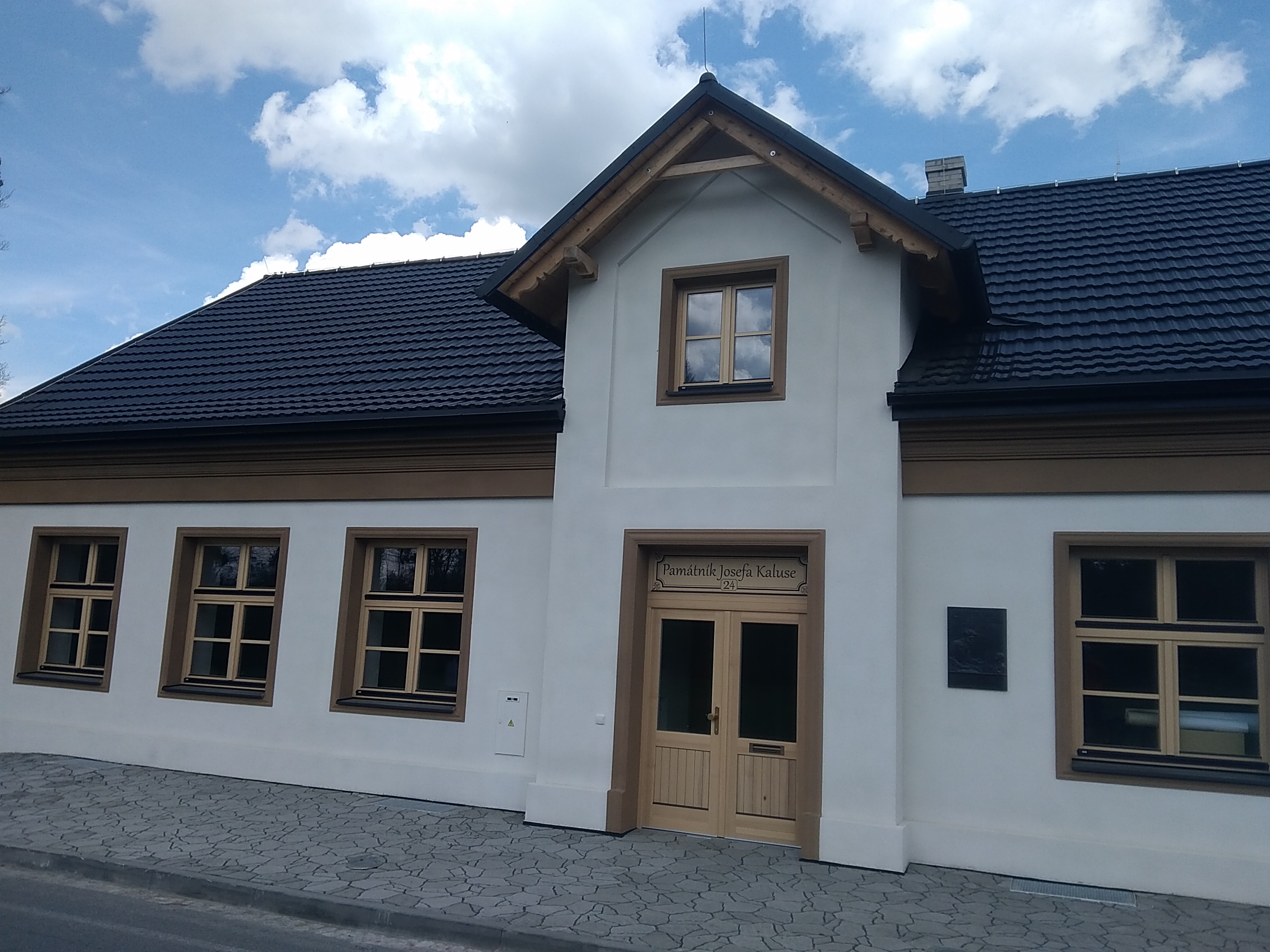Památník Josefa Kaluse foto 3