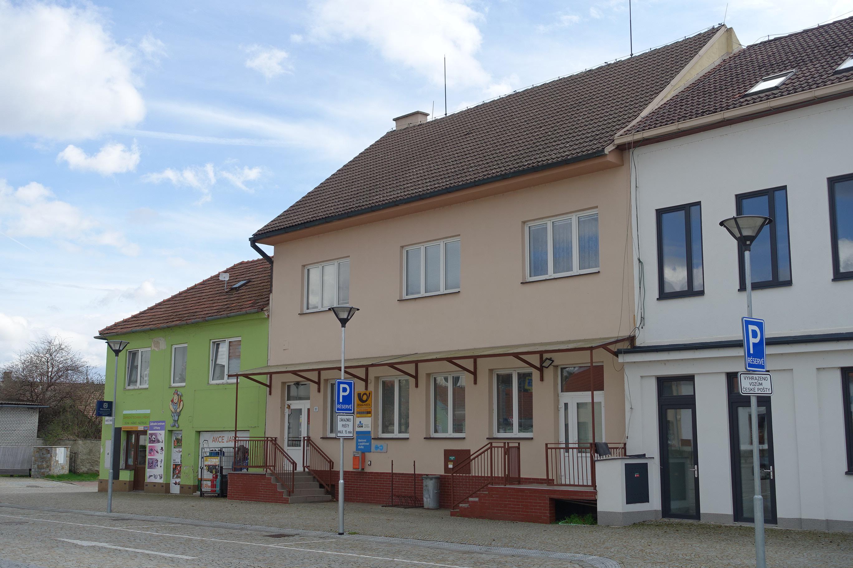 Pošta Hrušovany nad Jevišovkou foto 2