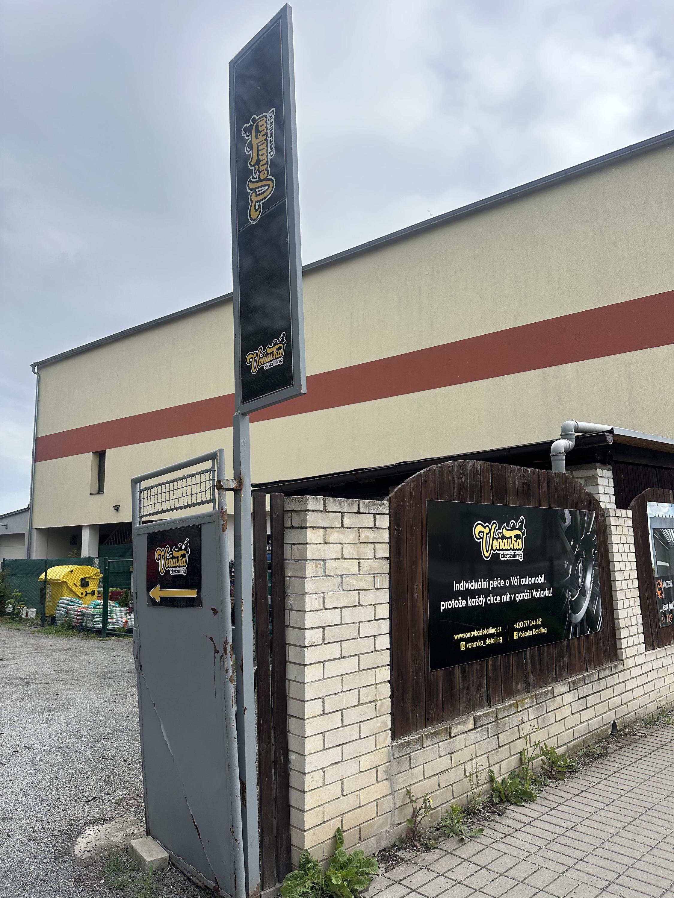Voňavka detailing foto 2