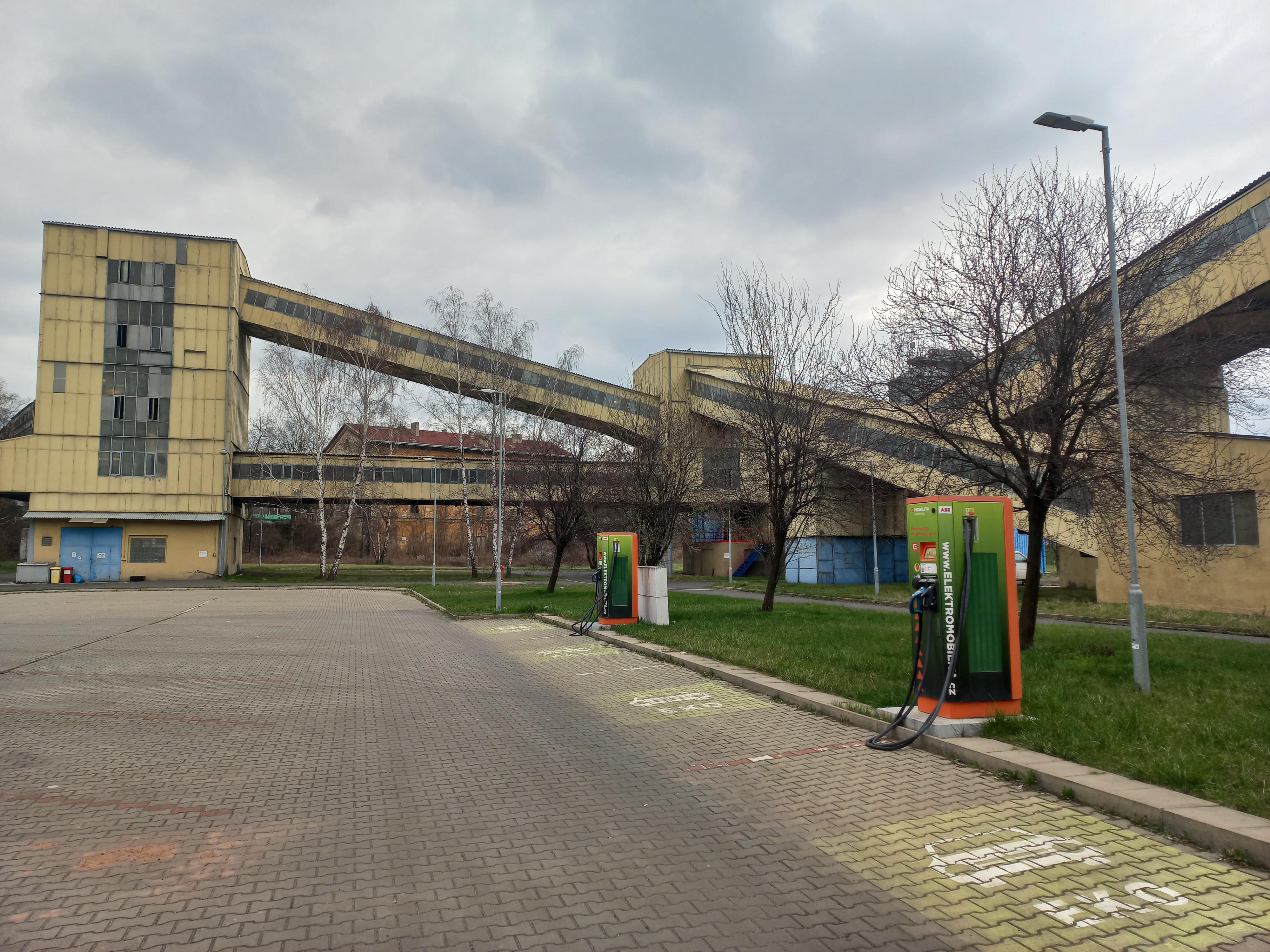 Nabíjecí stanice ČEZ foto 4
