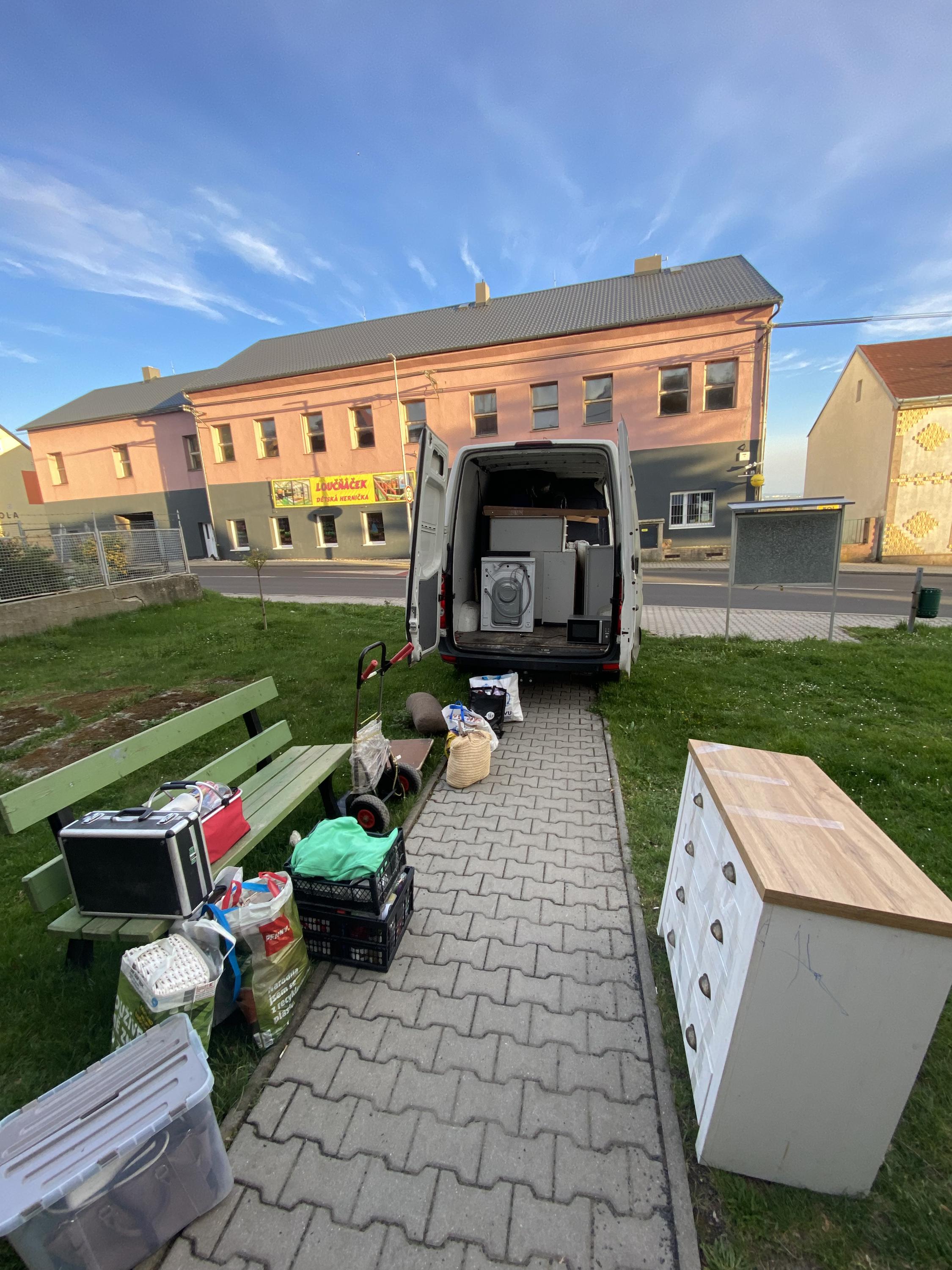 Stěhování Sládek CarGo Taxi foto 3