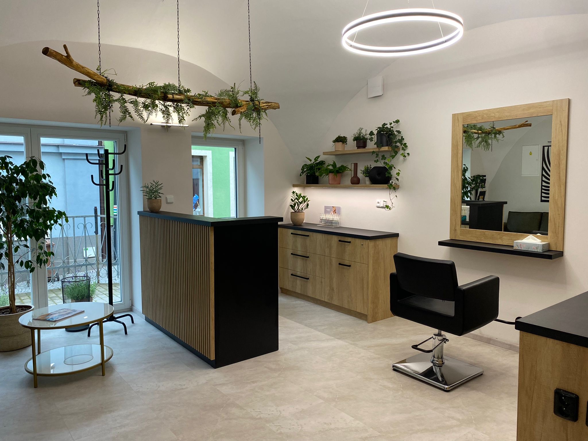 Kadeřnický salon BOTANIK - Lucie Cabrnochová foto 3