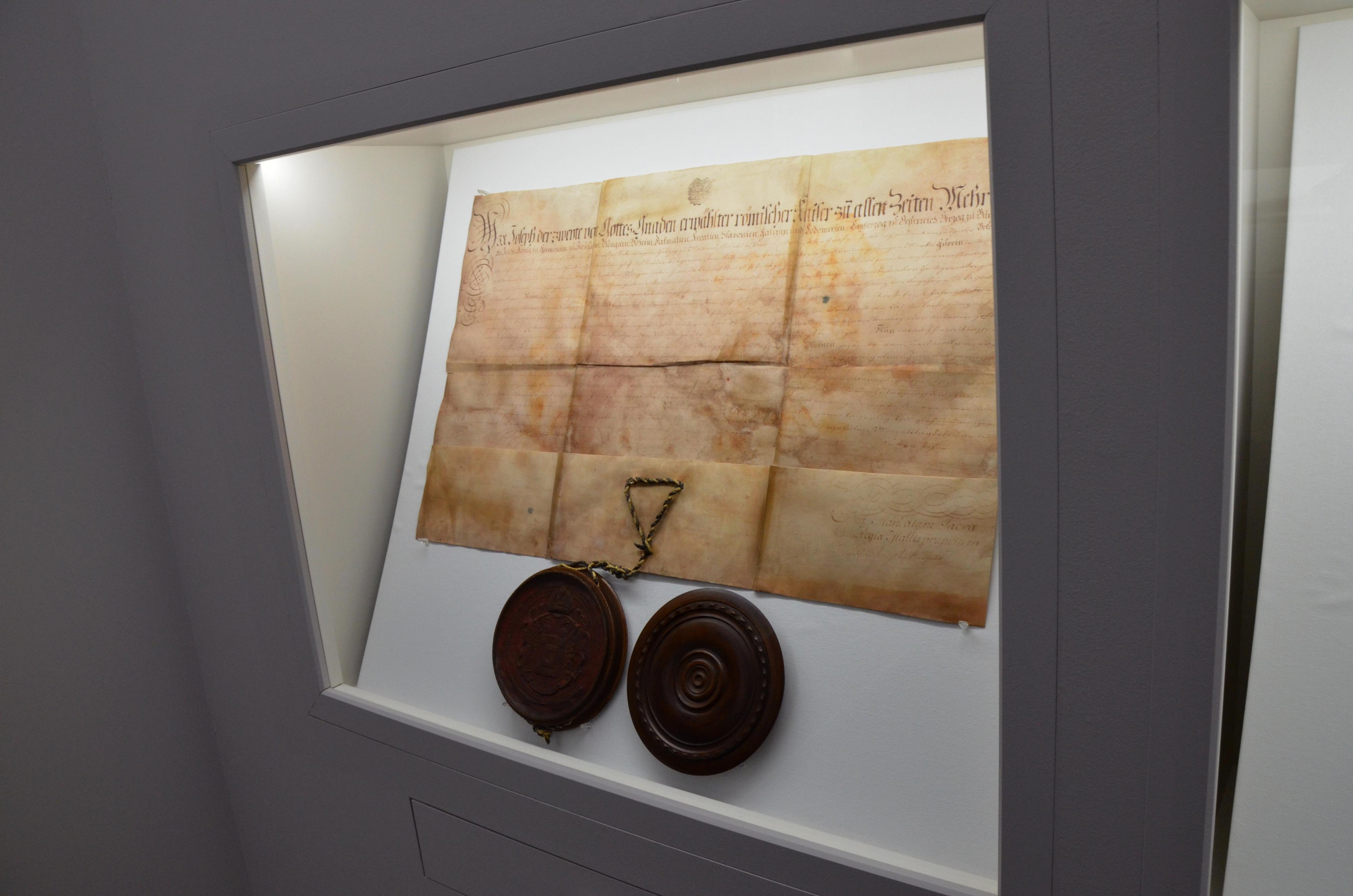 Kuřim - na spojnici cest foto 4