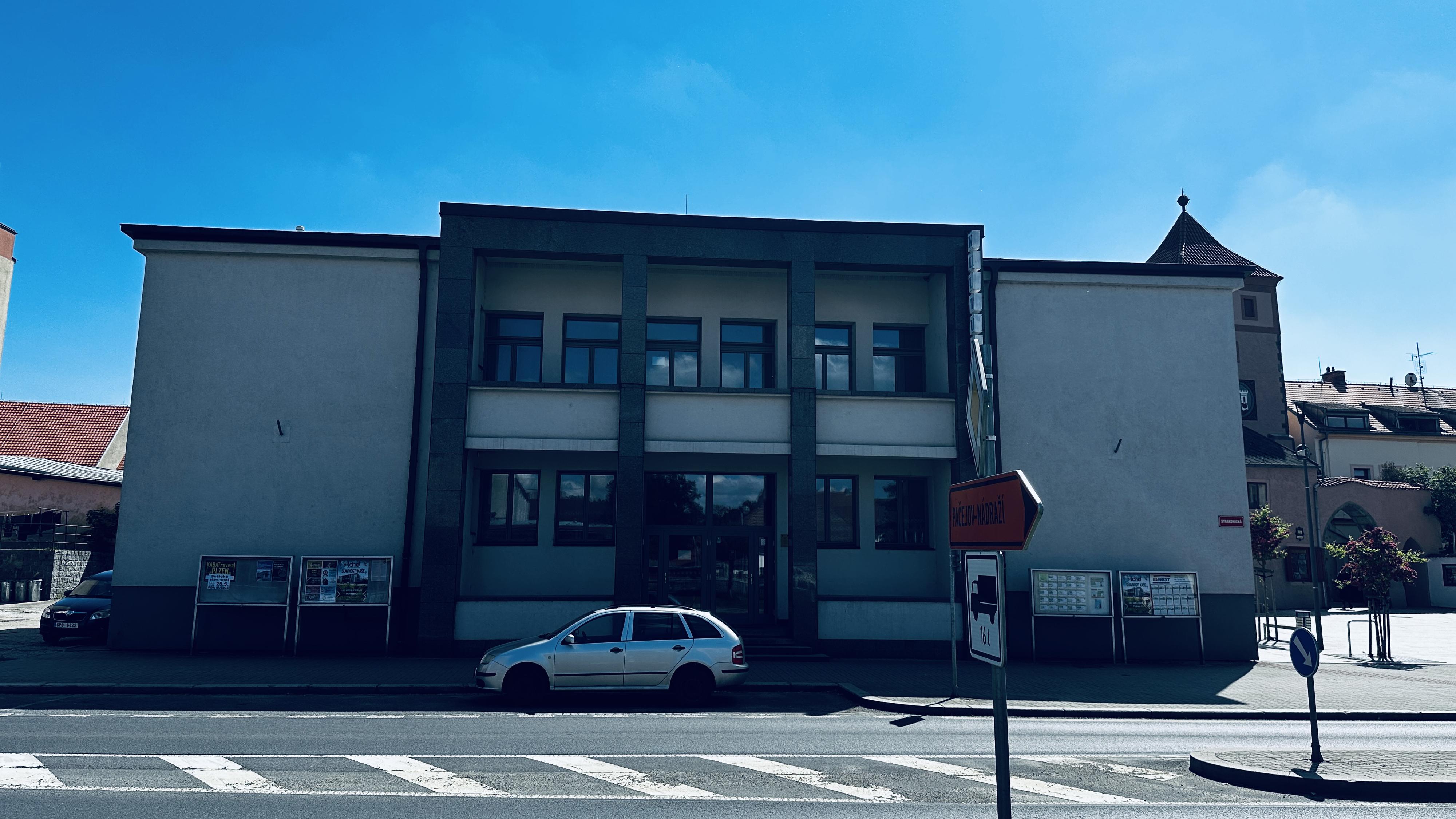 Kulturní dům Horažďovice foto 3