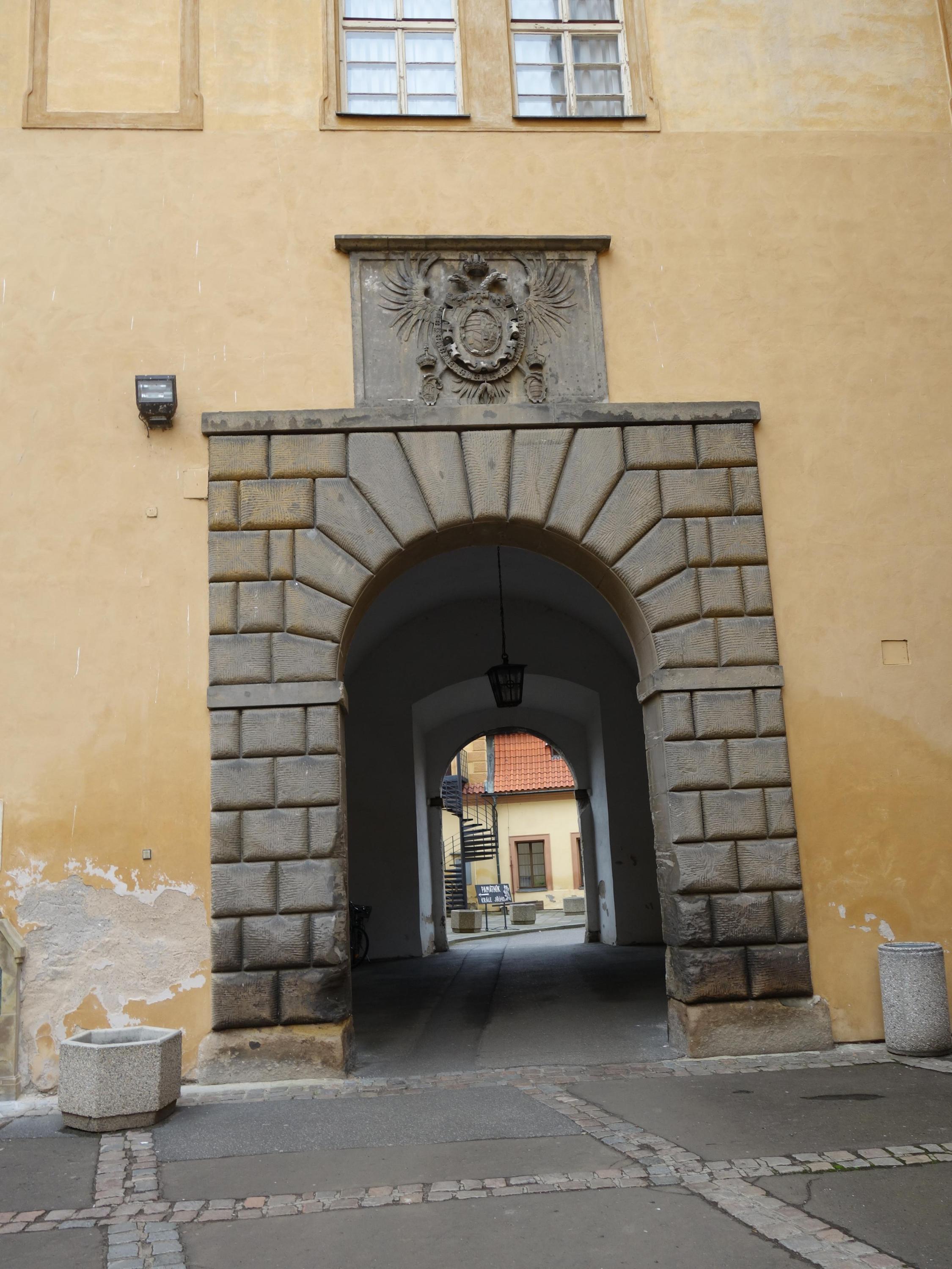 Památník krále Jiřího z Poděbrad foto 5