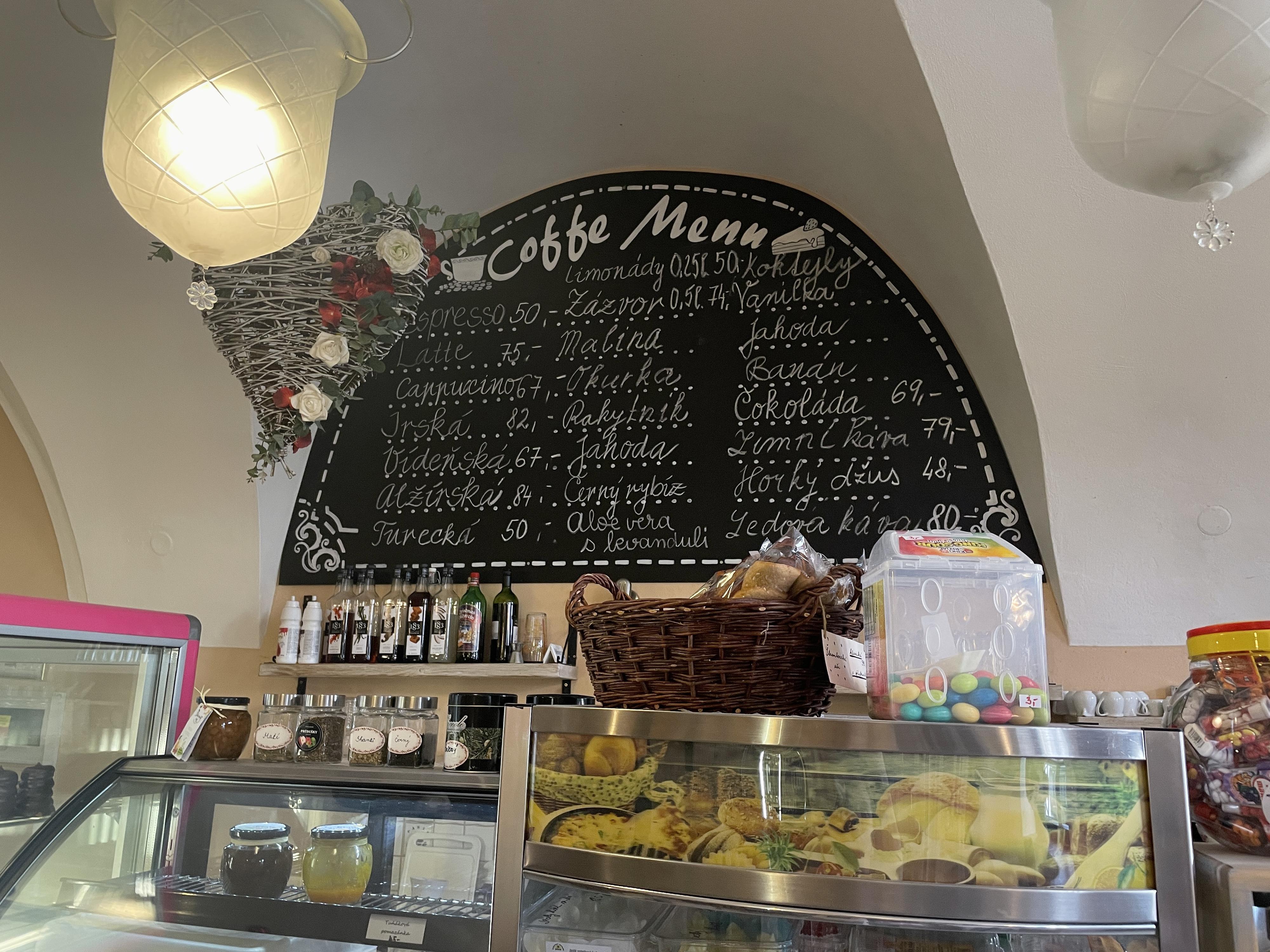 Kafíčko v Podloubí foto 2