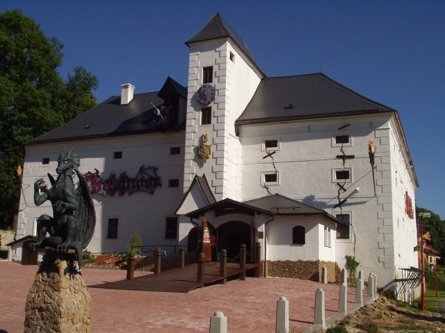 Strašidelný zámek Draxmoor foto 2