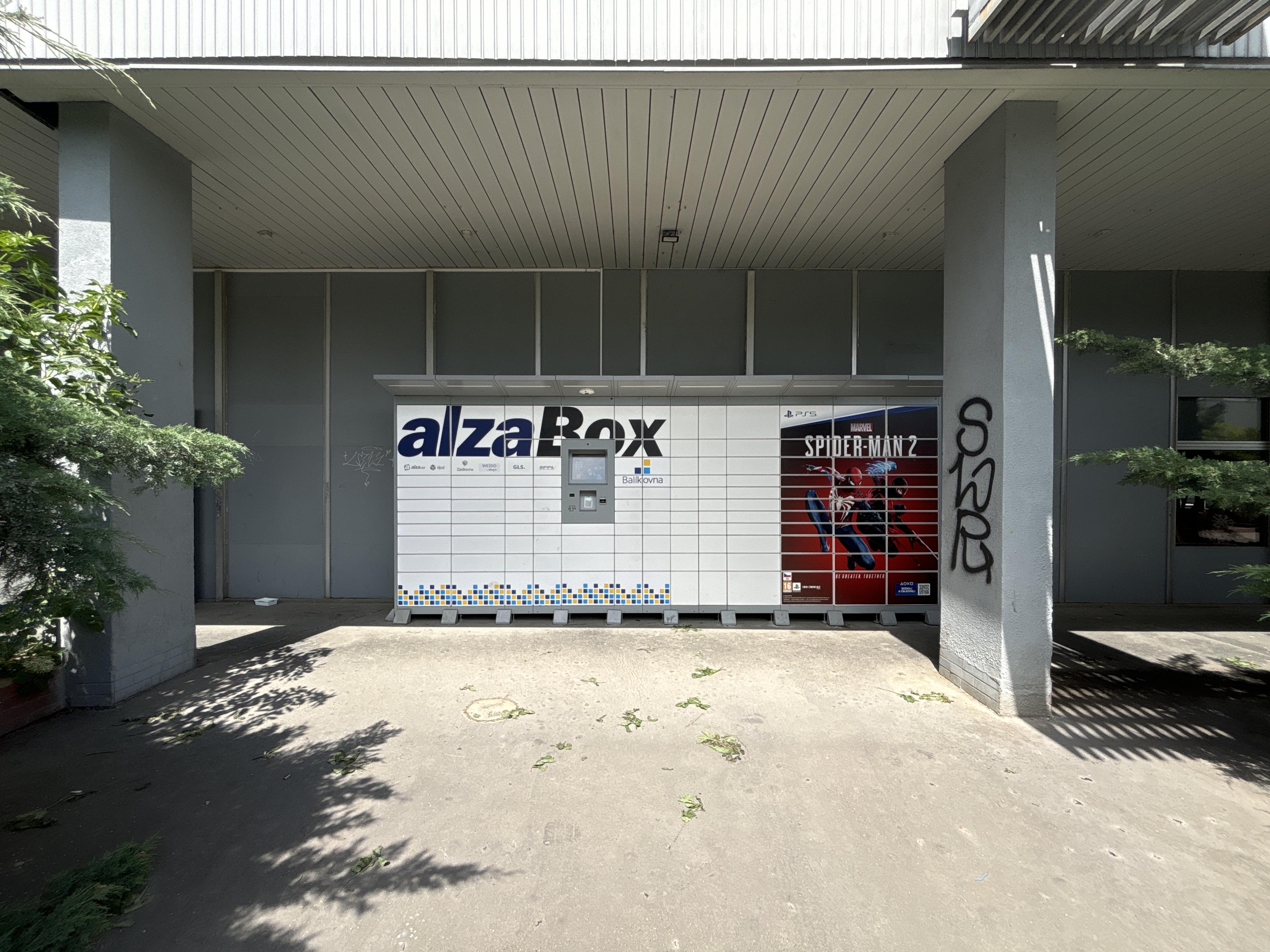 AlzaBox