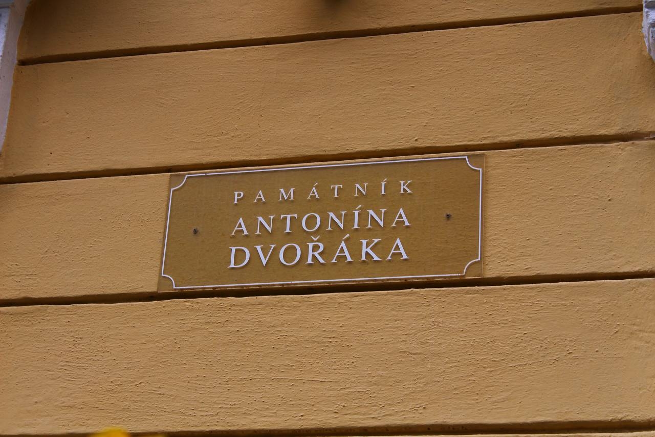 Památník Antonína Dvořáka ve Vysoké u Příbrami foto 3