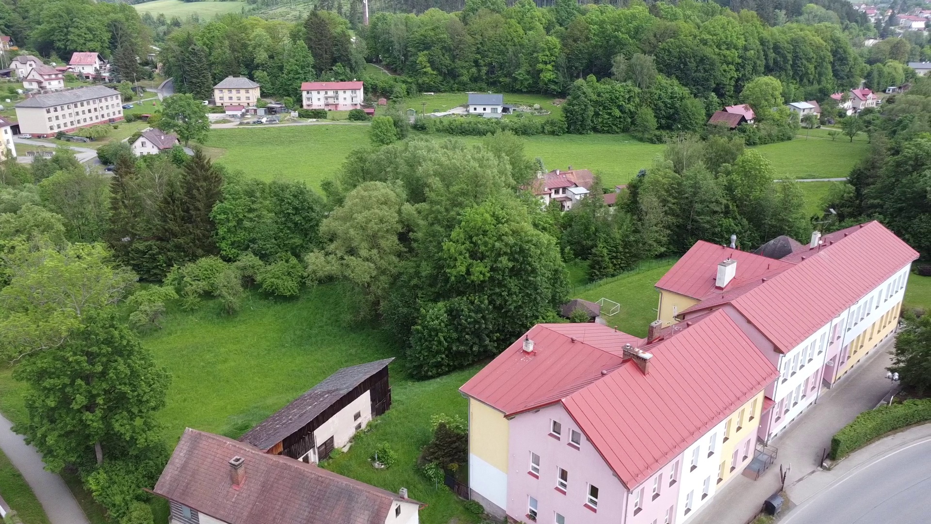 Základní škola Košťálov foto 2