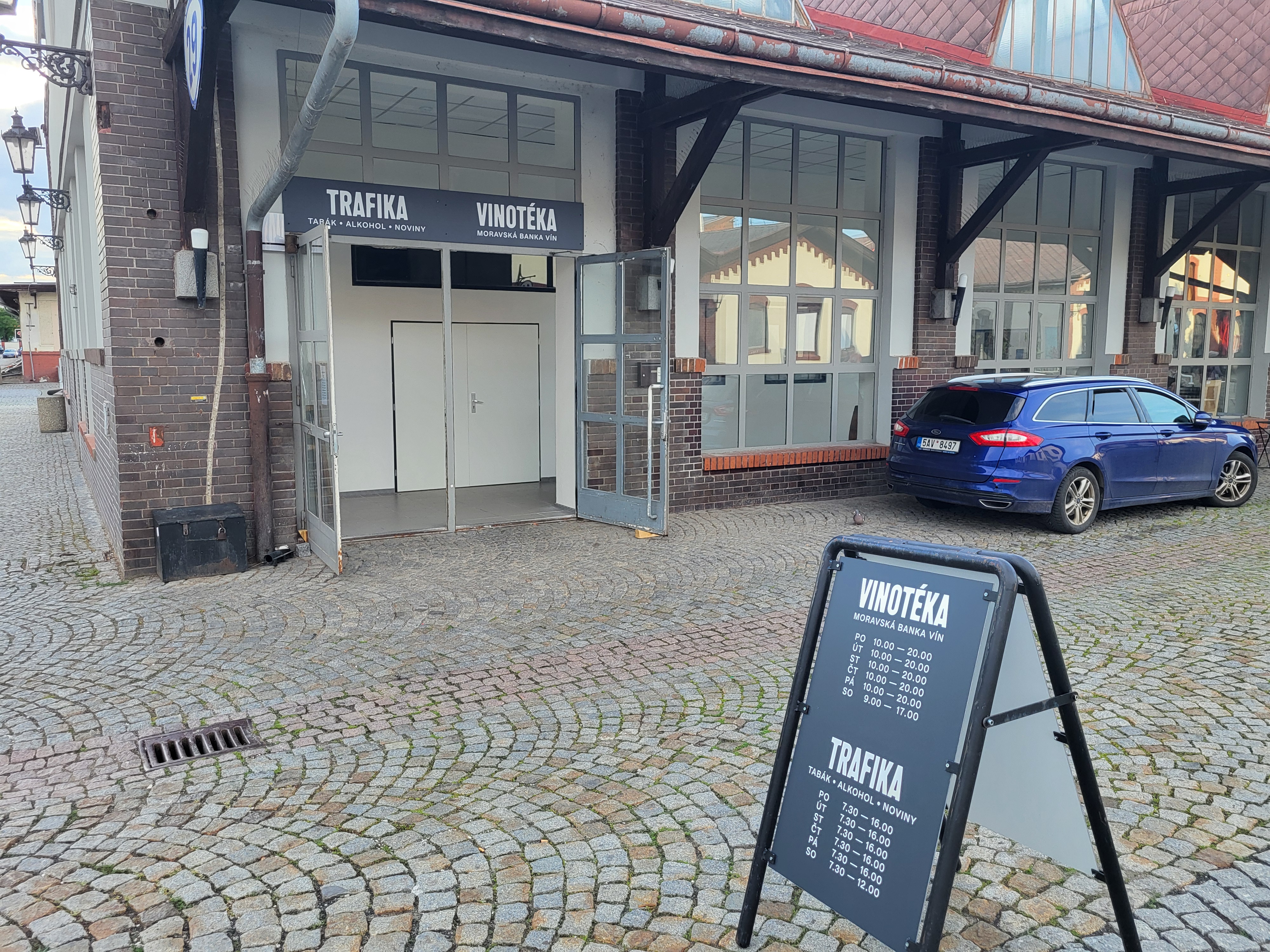 Vinotéka Pražská tržnice foto 5