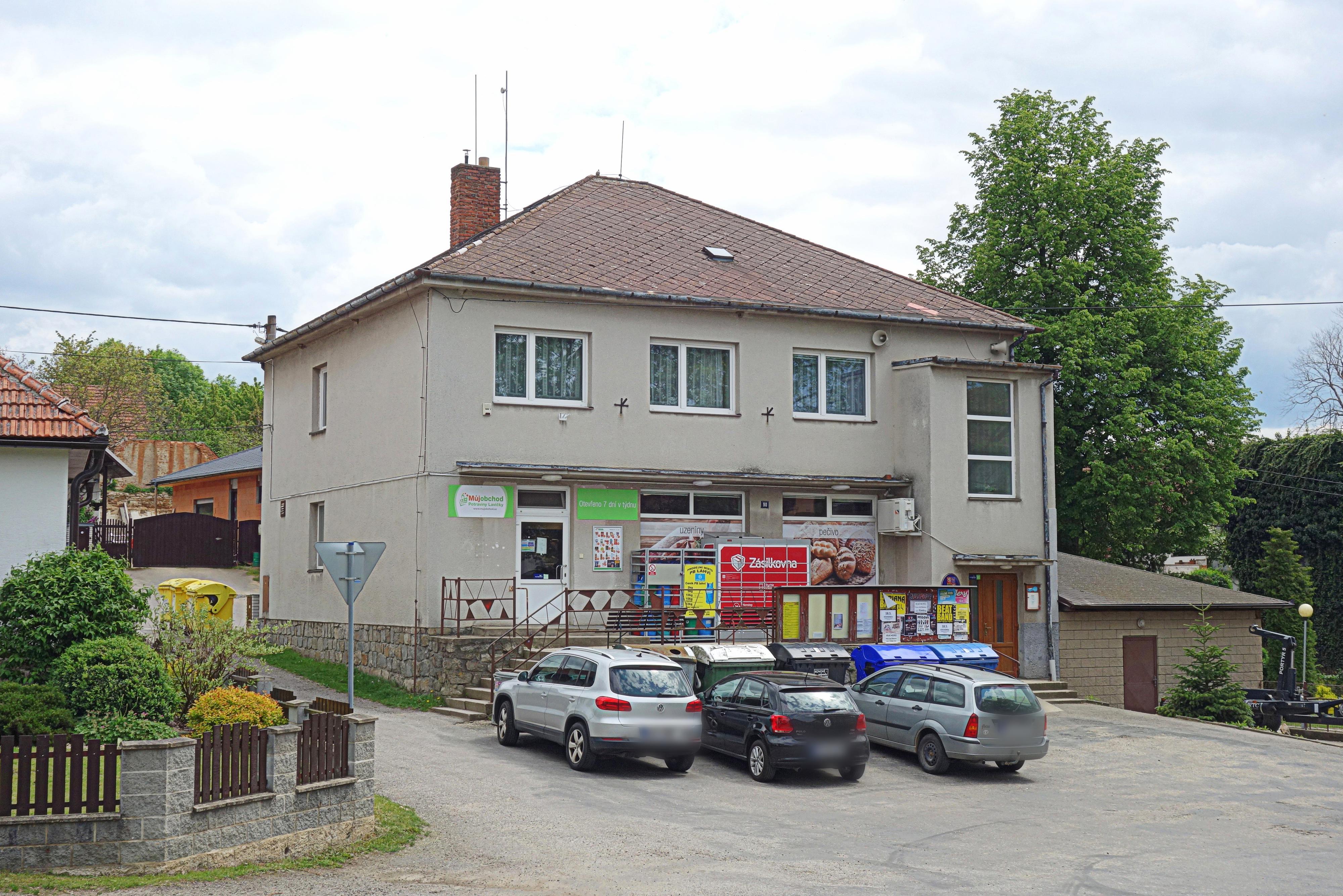 Lavičky - obecní úřad