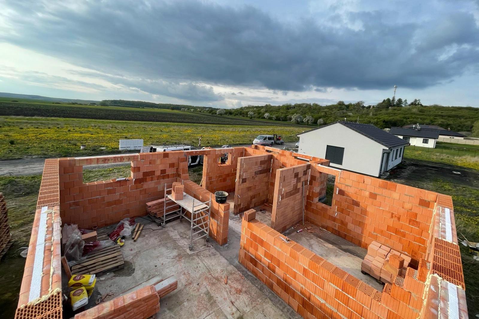 Stavební práce Midyanka