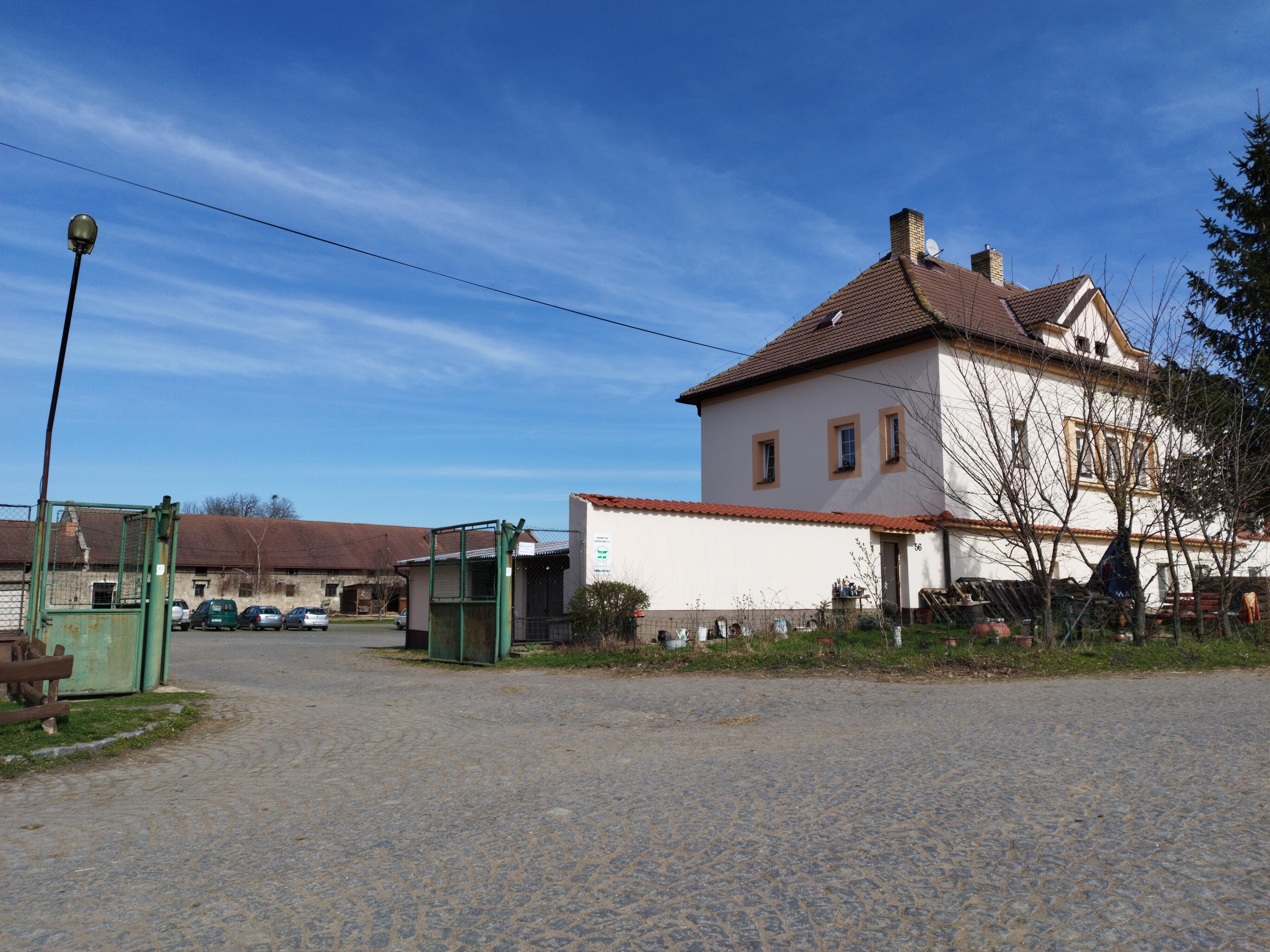 Jezdecký klub Výzkumného ústavu živočišné výroby Uhříněves foto 5