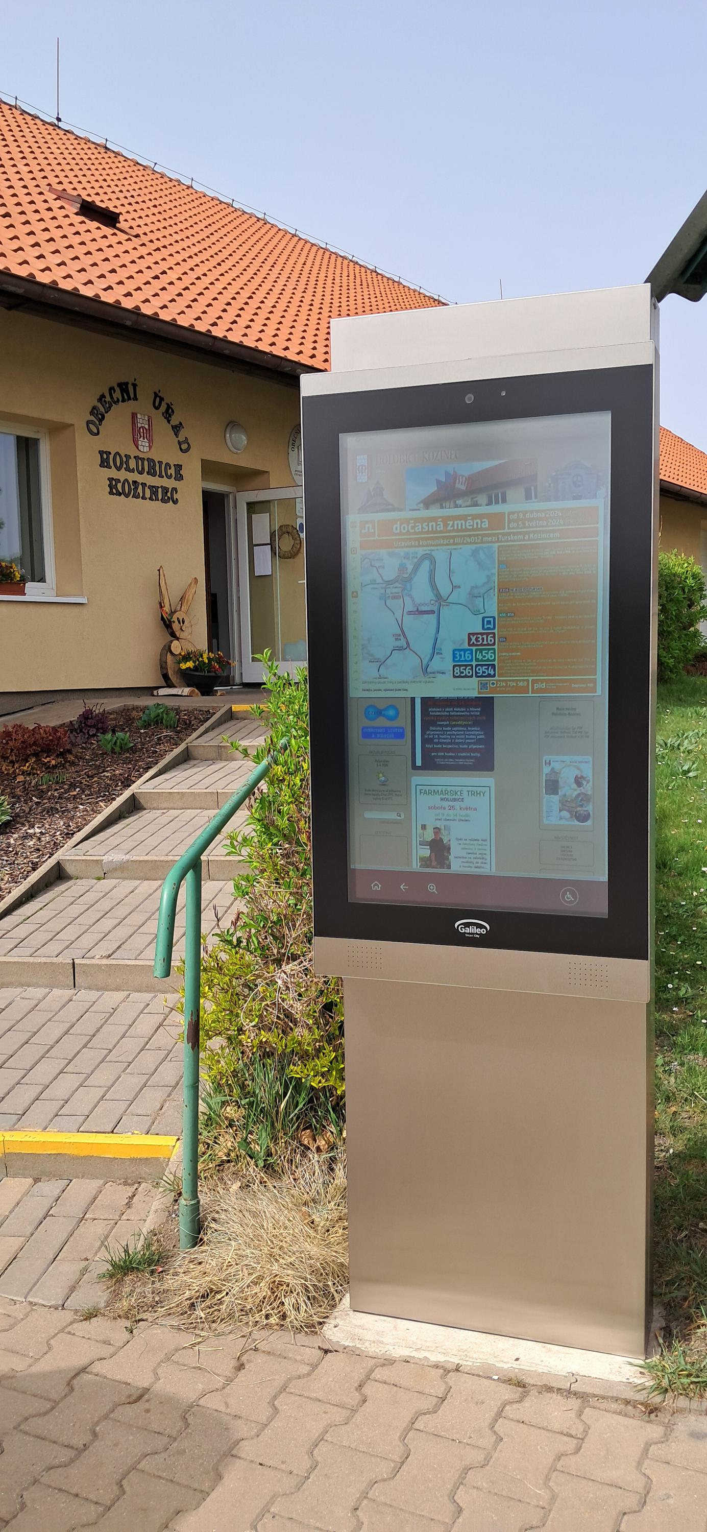 Holubice - obecní úřad foto 4