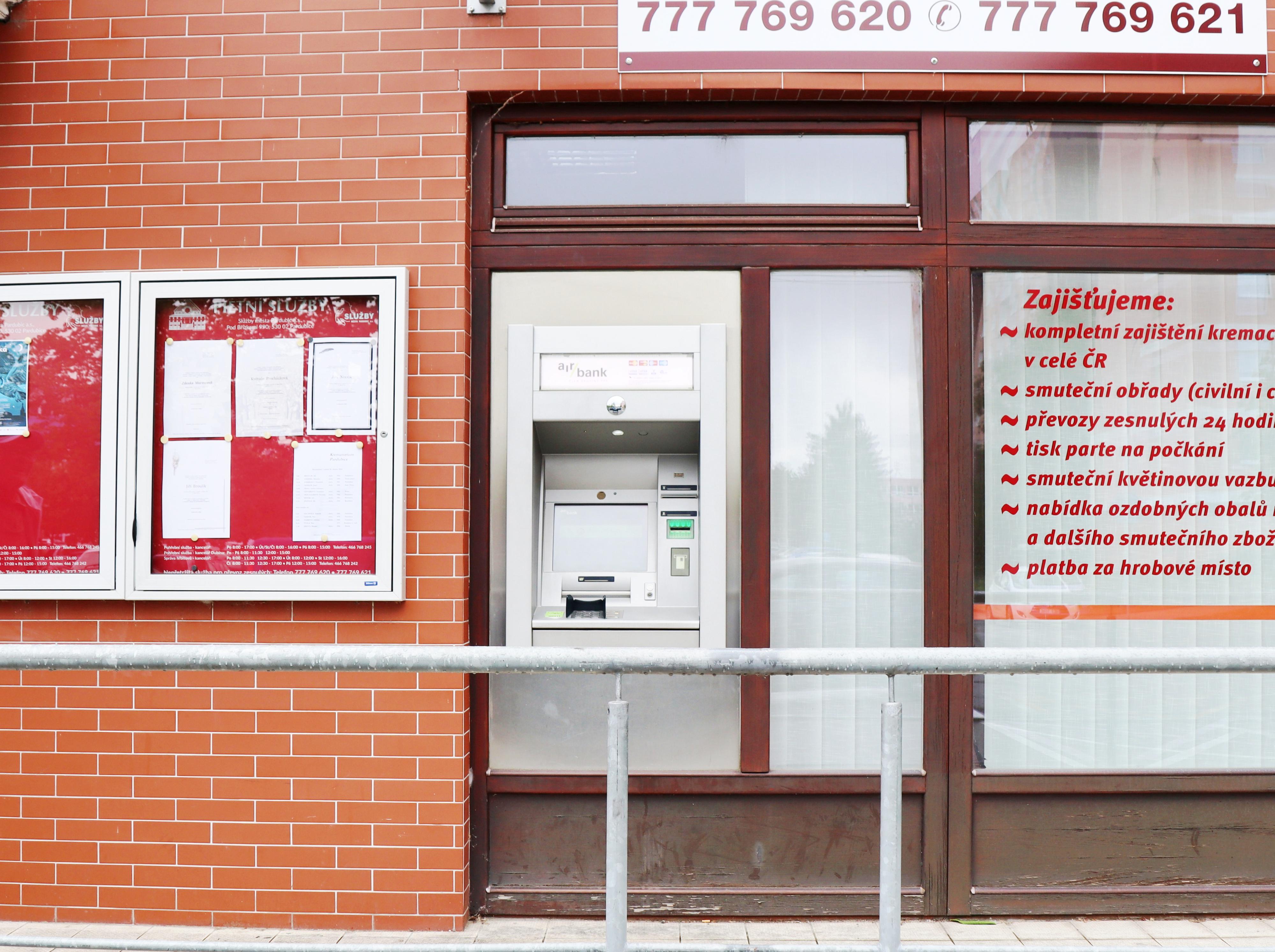 Bankomat Air Bank foto 1