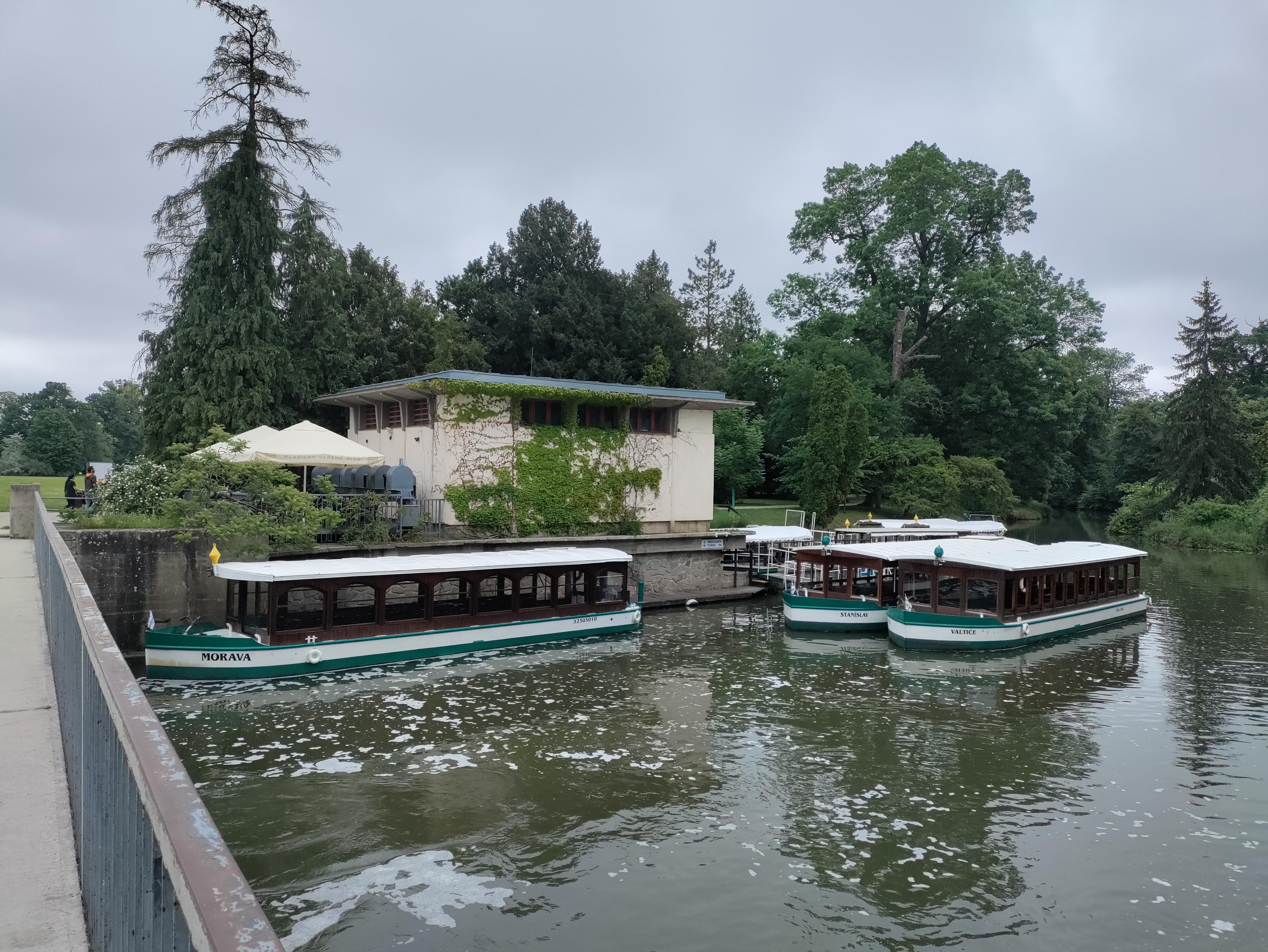 Občerstvení přístaviště Zámek foto 4