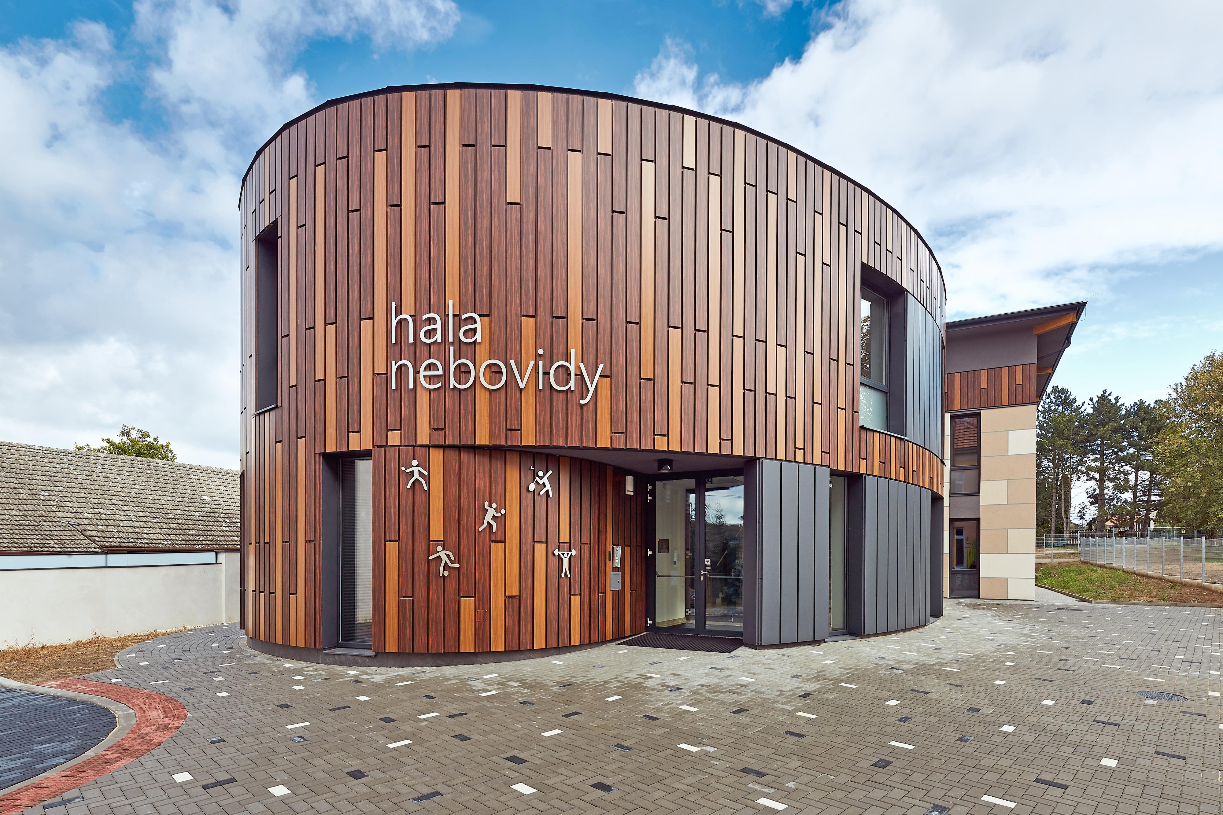 Sportovní a společenská hala Nebovidy