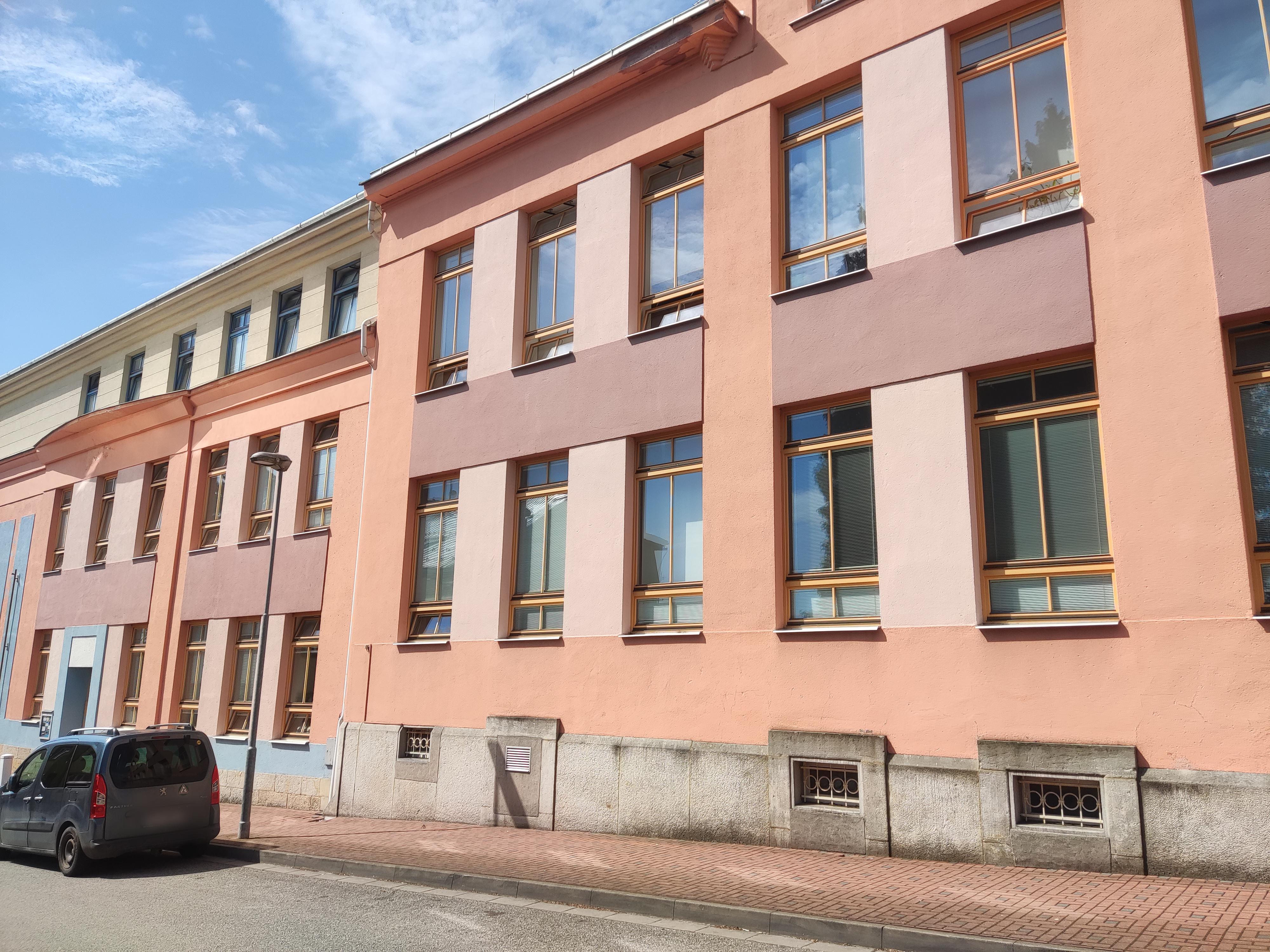 ZŠ Podharť Dvůr Králové nad Labem foto 4