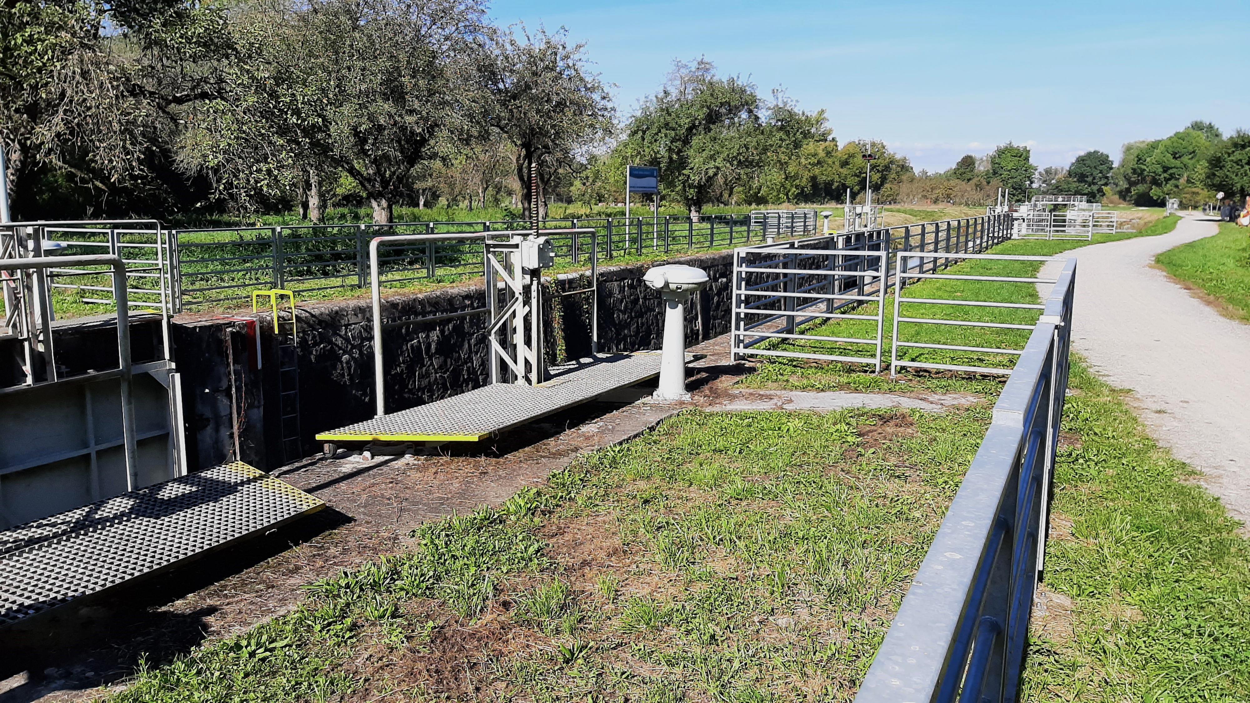 Plavební komora Strážnice II foto 6