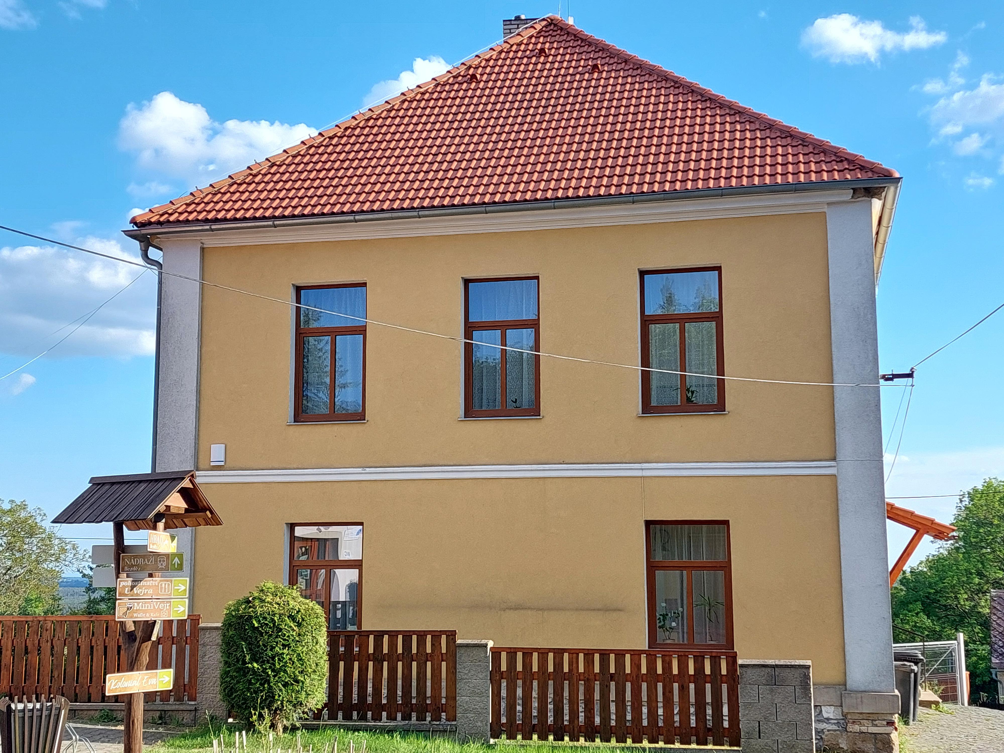 Bezděz - obecní úřad foto 4