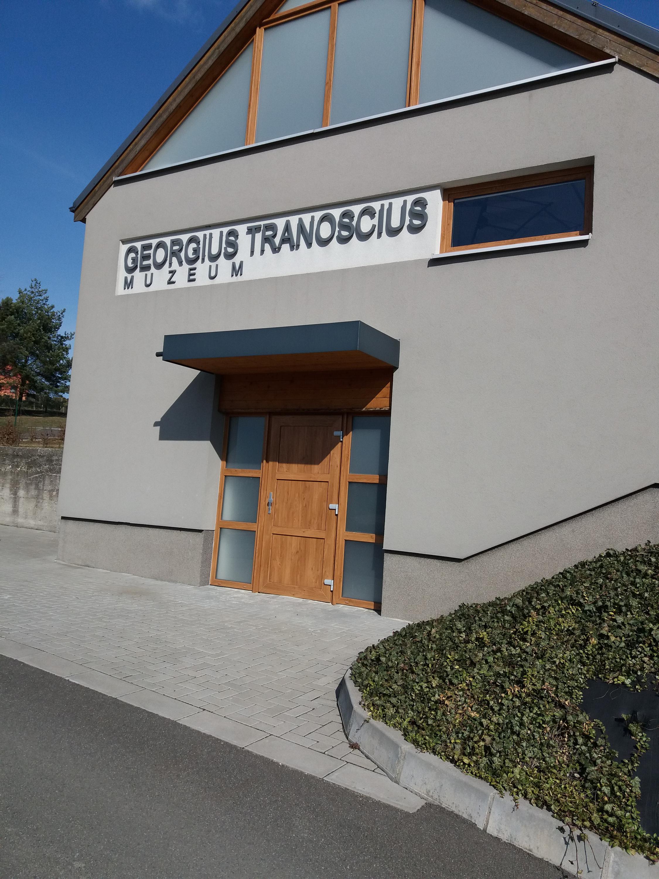 Památník Jiřího Třanovského foto 3