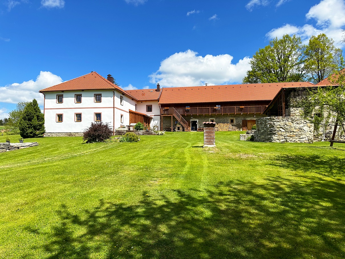 Farma Náhlov foto 1