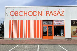 Firemní grafika Uzeniny Zajíček, s.r.o.