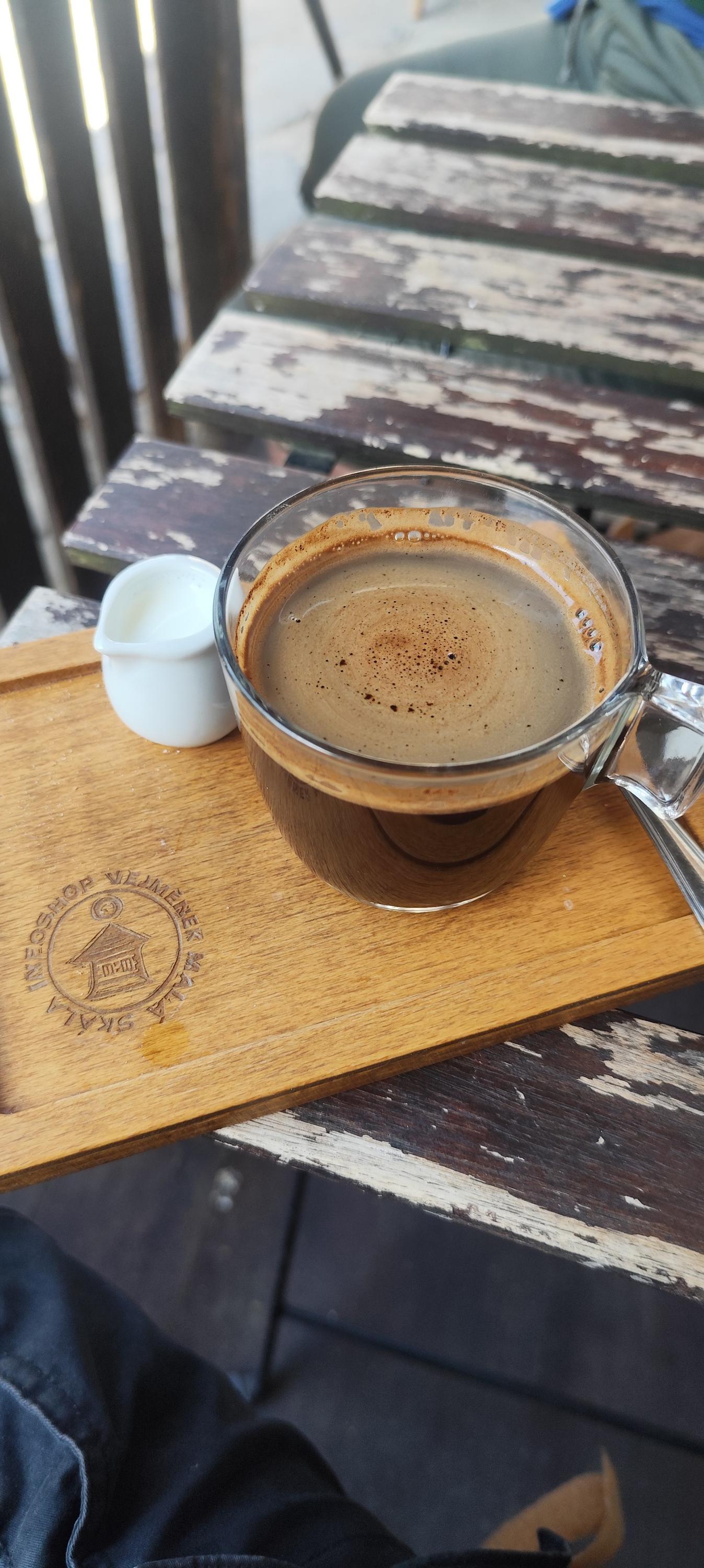 Infoshop Vejměnek foto 5