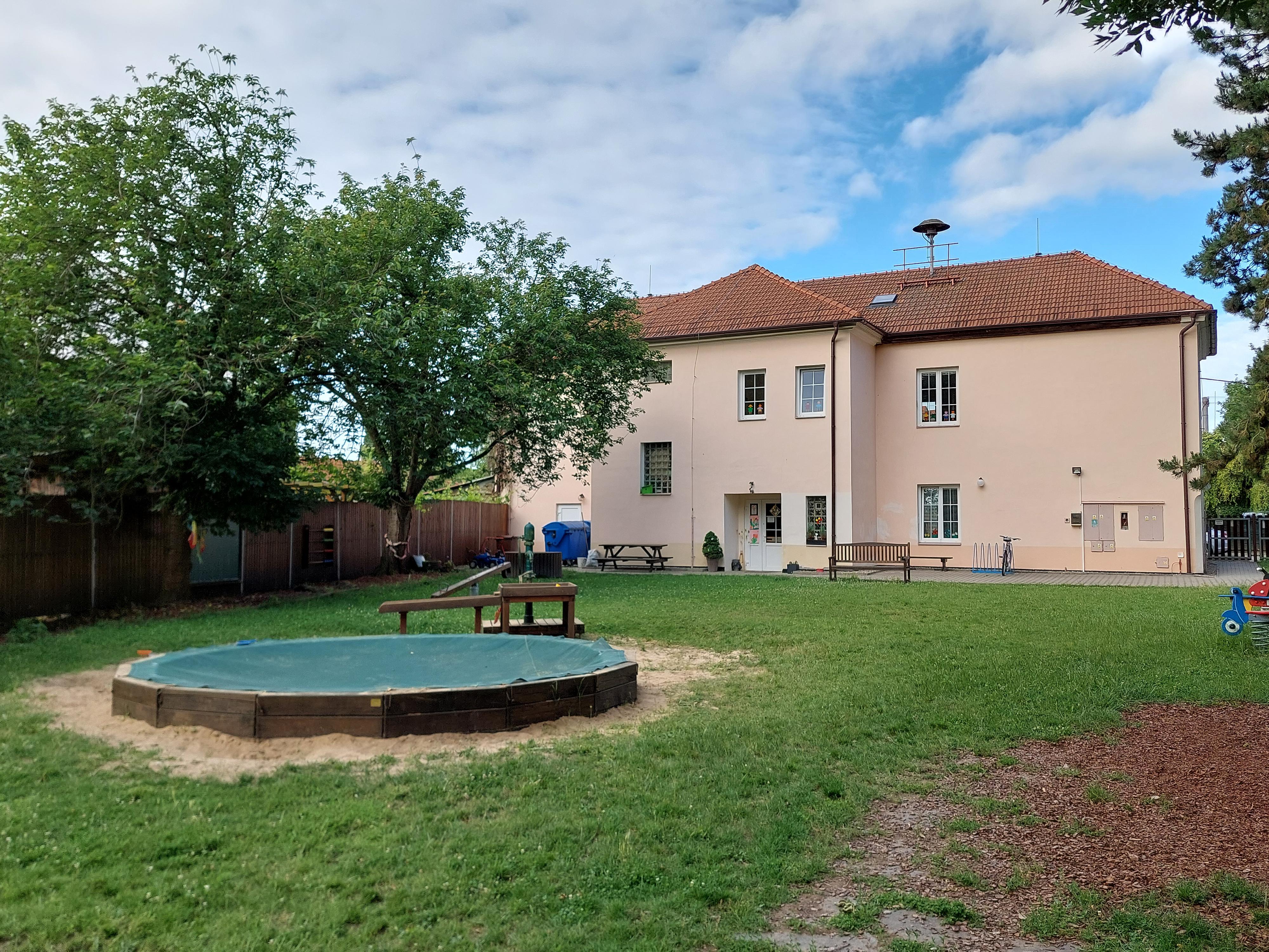 Mateřská škola Hořín, okres Mělník foto 4