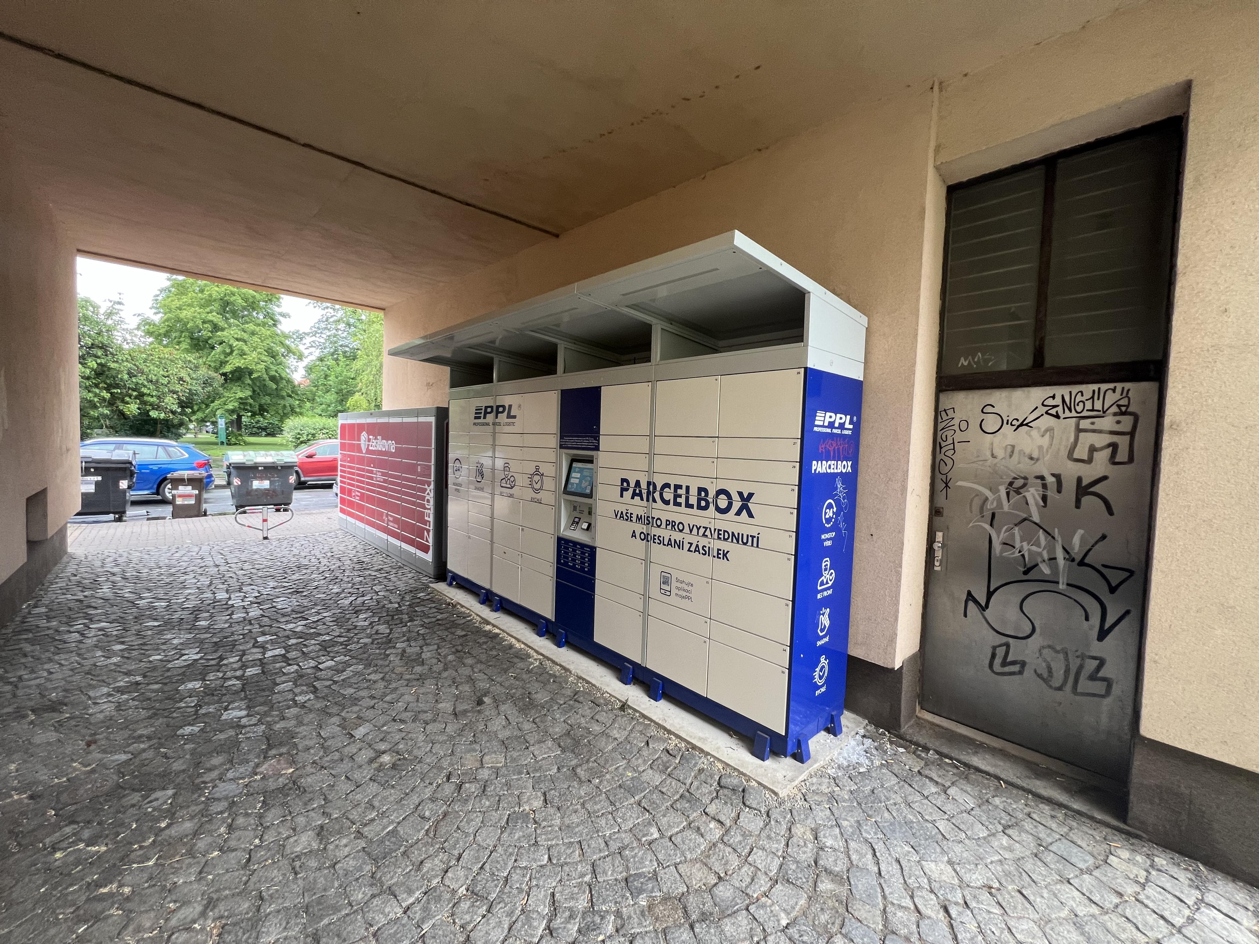 Z-BOX foto 3