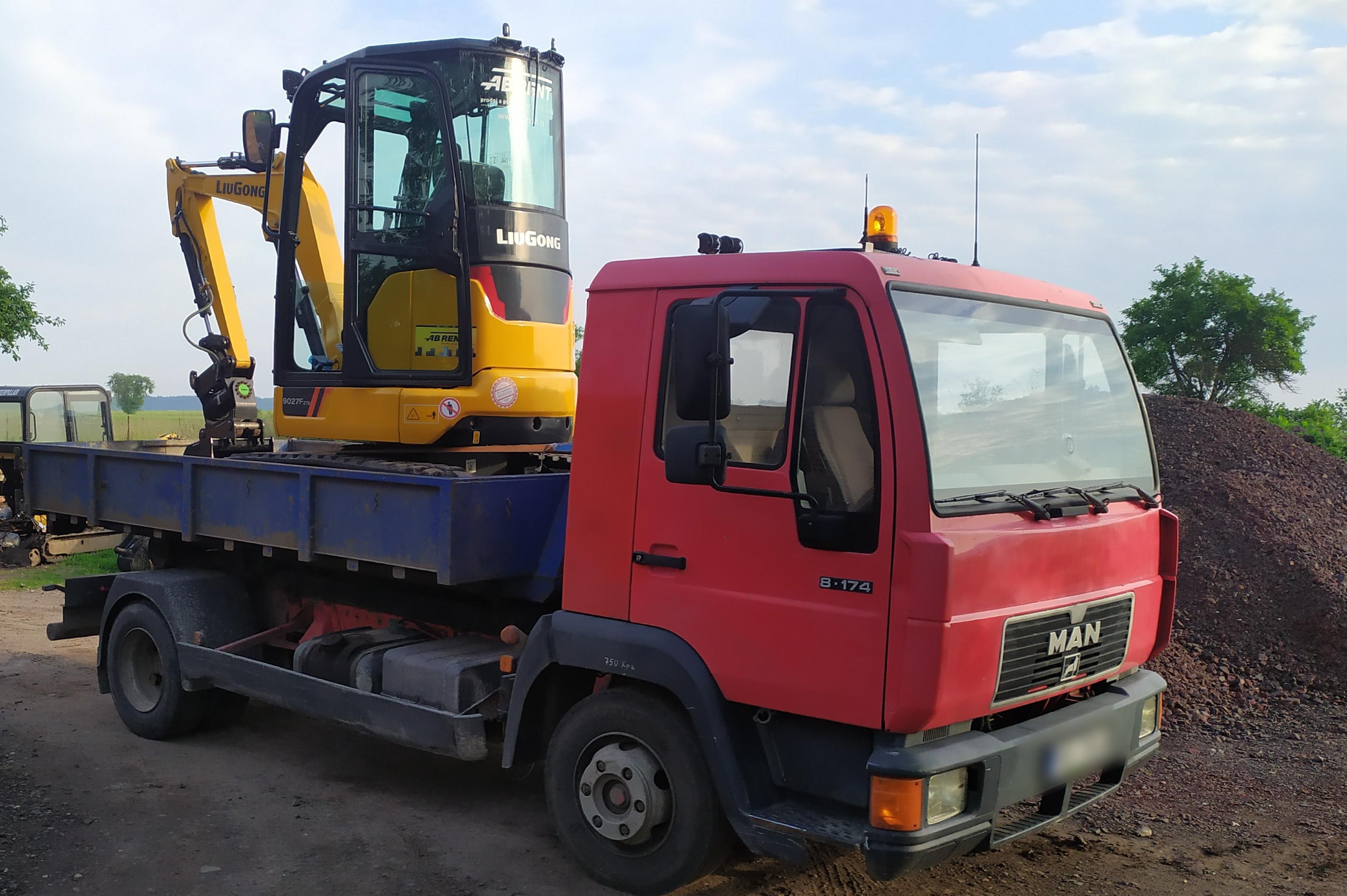 Jan Pokorný - zemní a výkopové práce