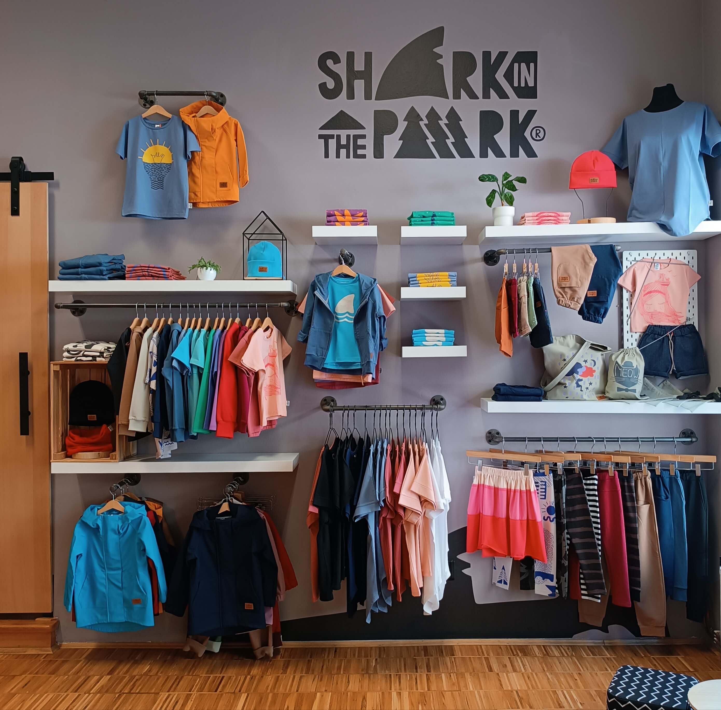 SHARK IN THE PARK foto 4