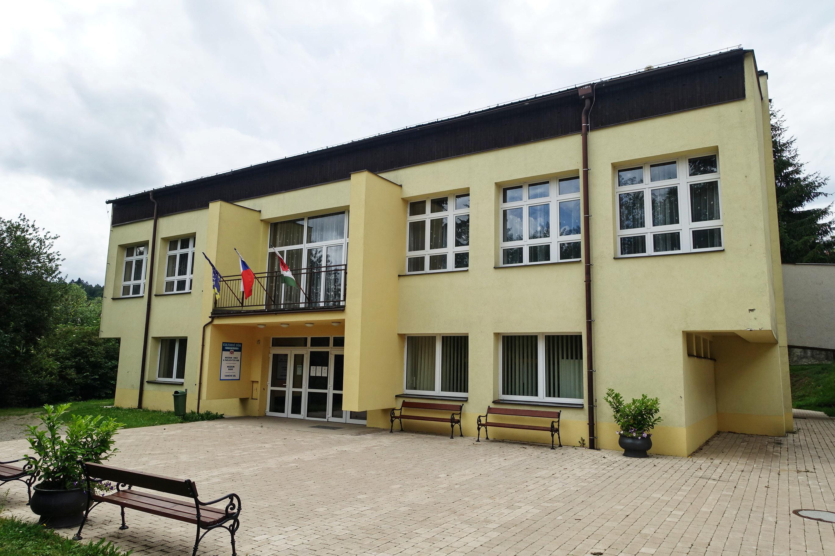 Kulturní dům Hořice na Šumavě