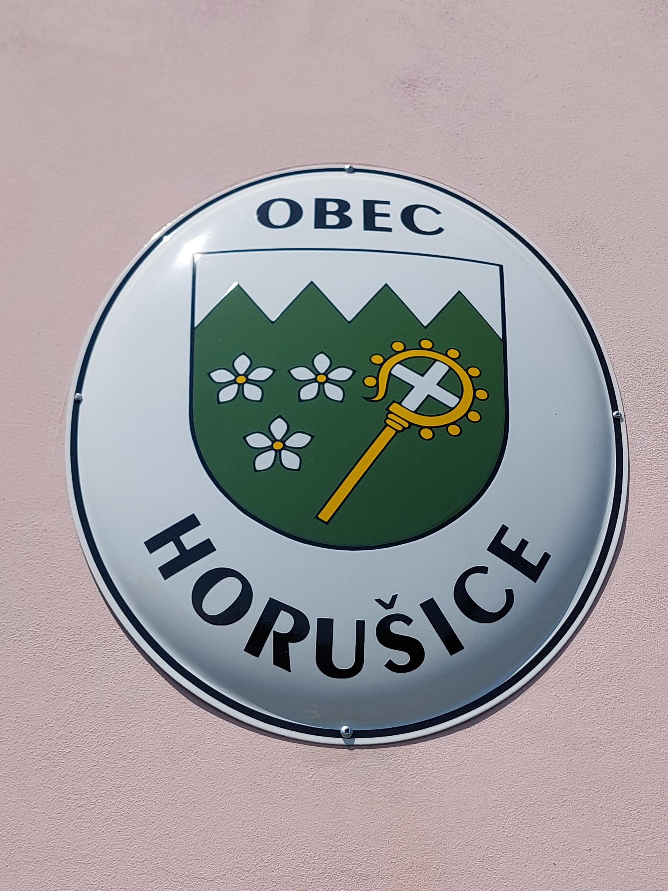Horušice - obecní úřad foto 2