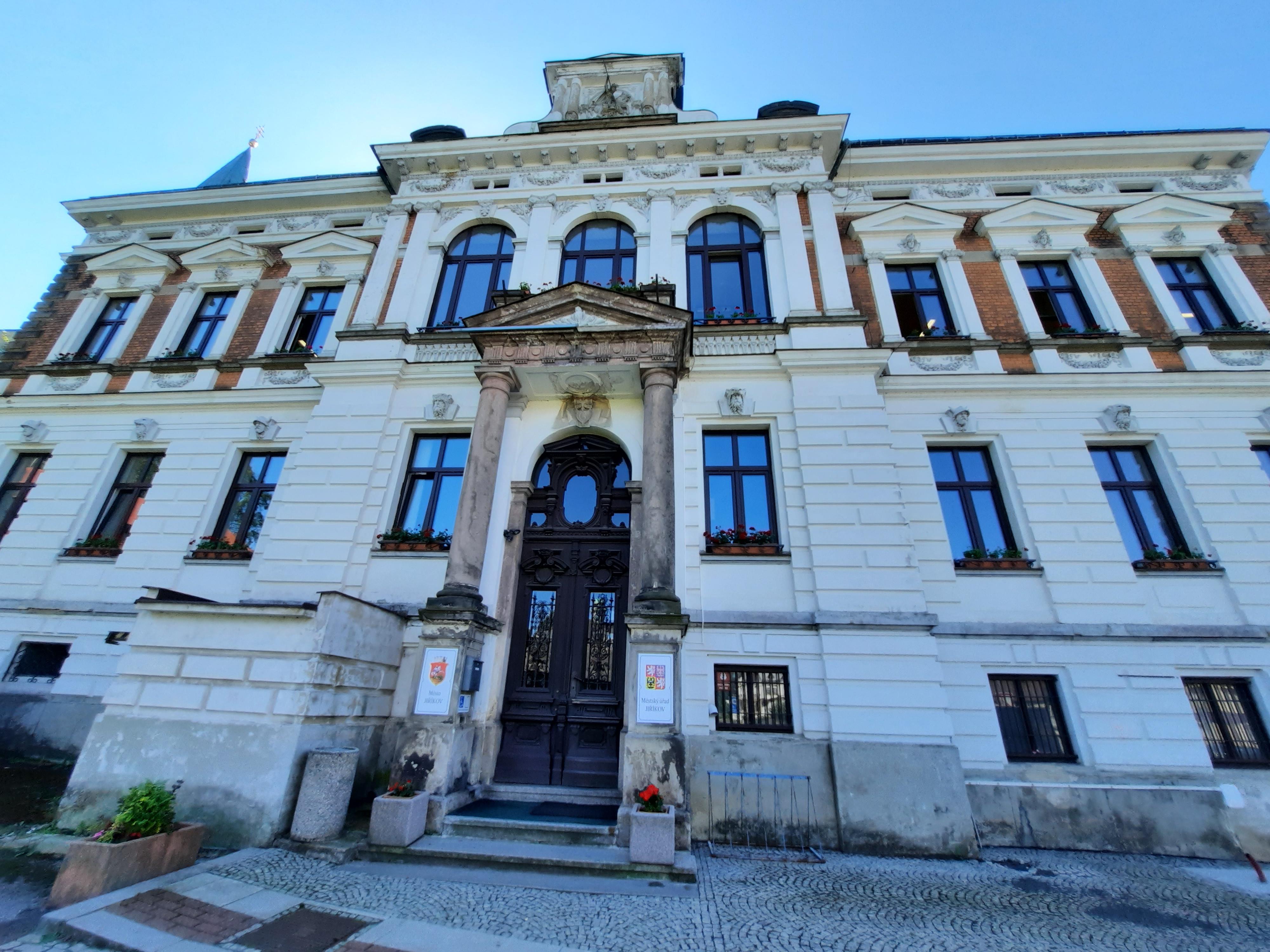 Jiříkov - městský úřad foto 5