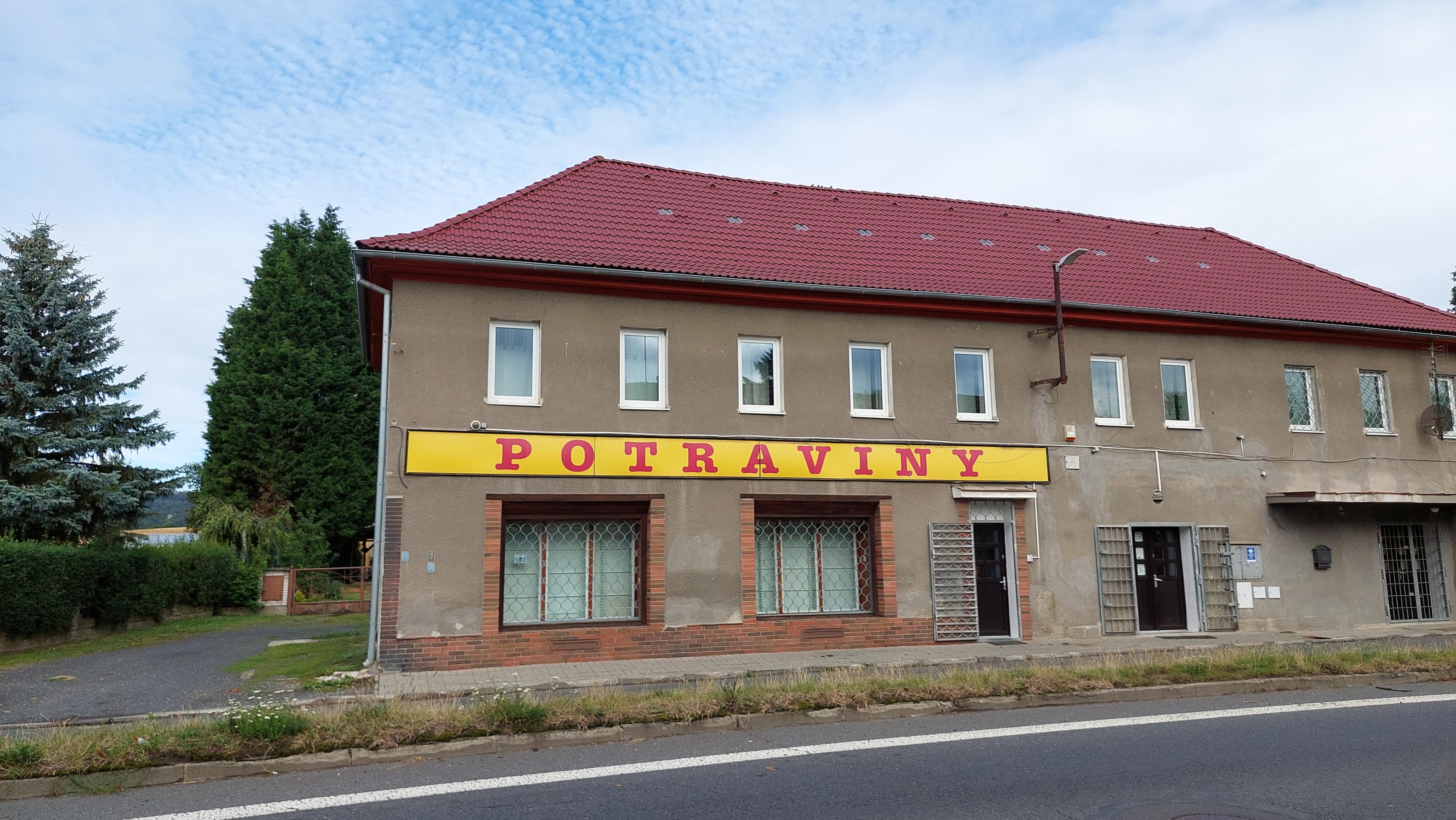 Potraviny Velemín 16