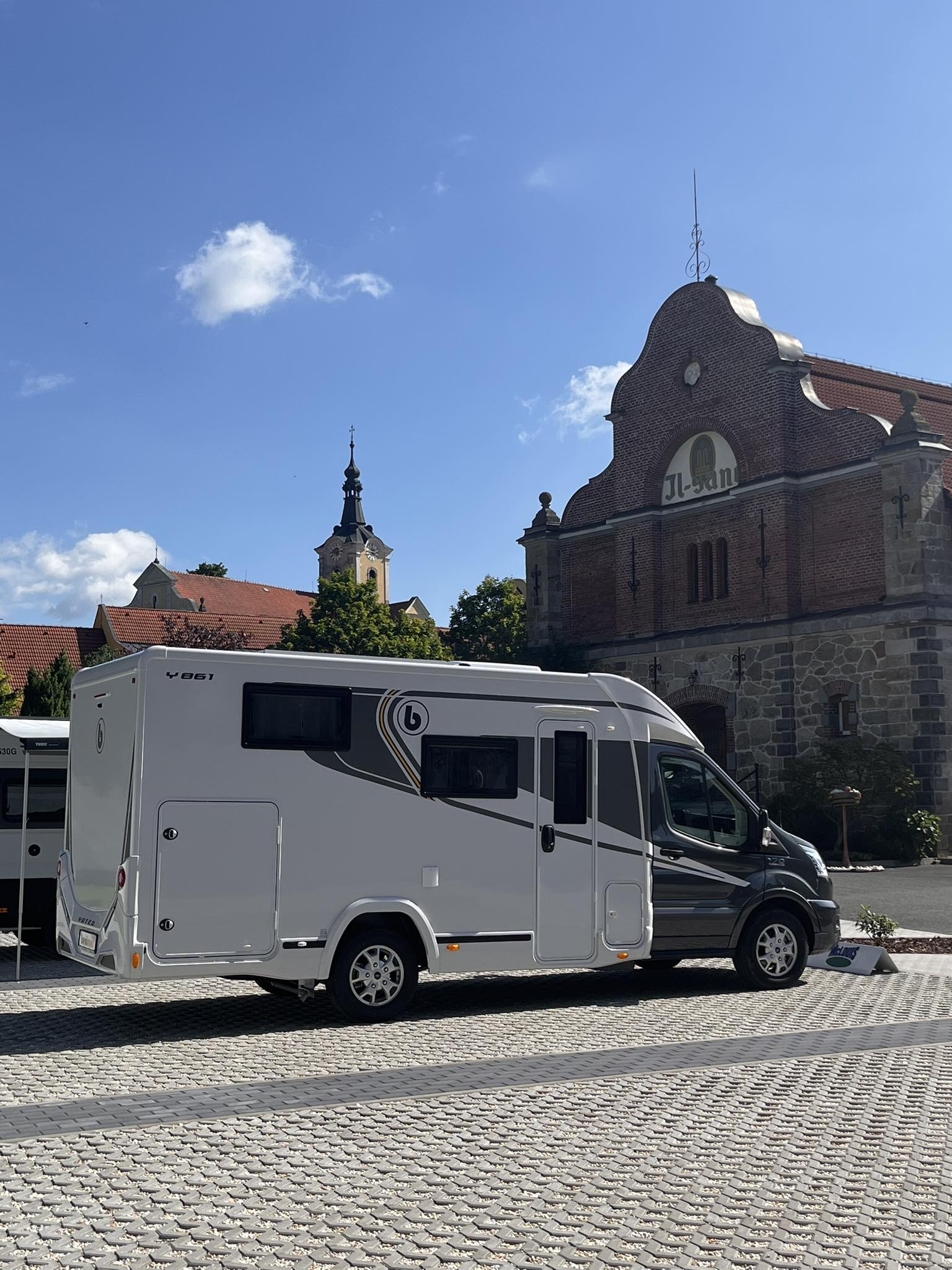 Karavan park foto 3