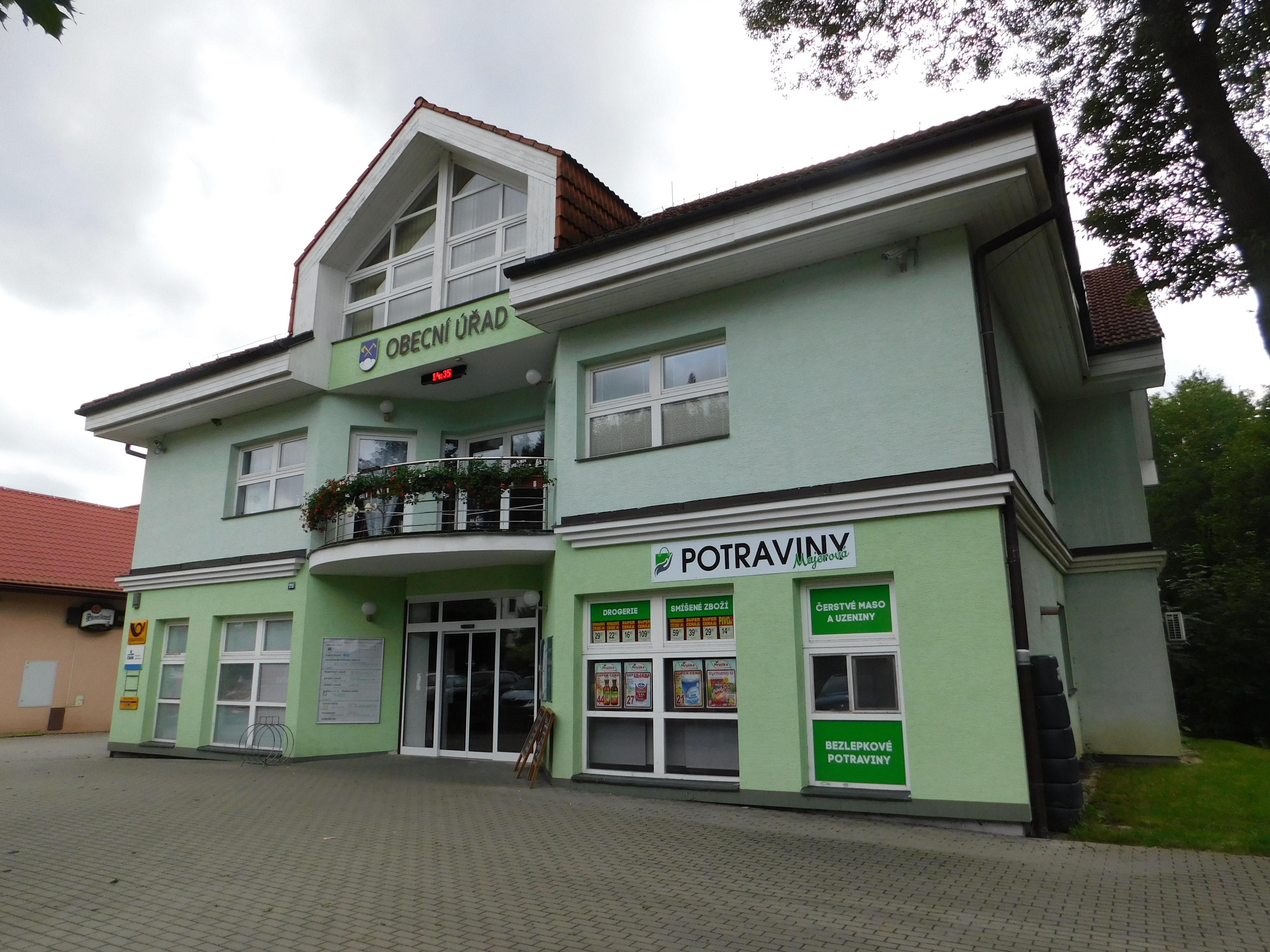 Obecní úřad Valašská Bystřice foto 4