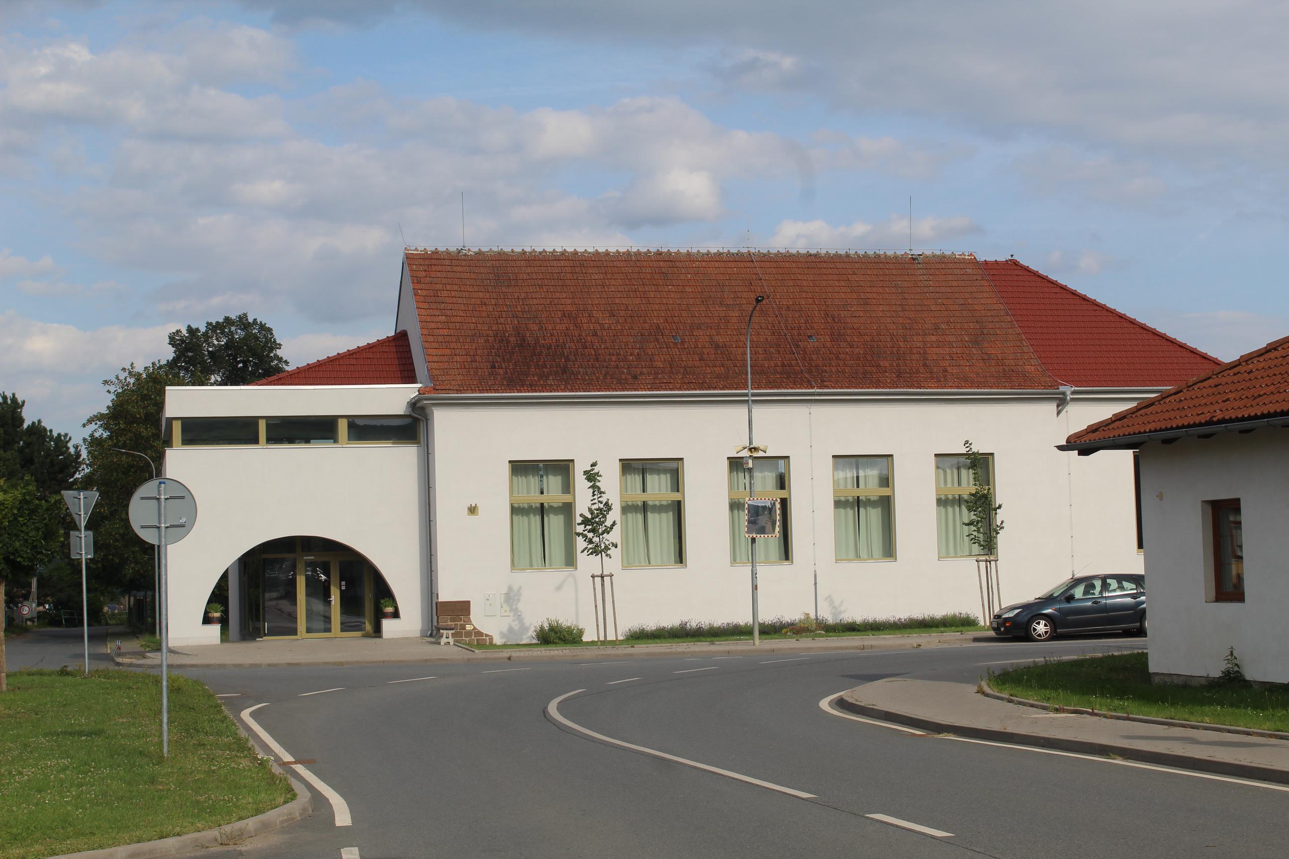 Tělocvičná jednota Sokol Veverské Knínice foto 2