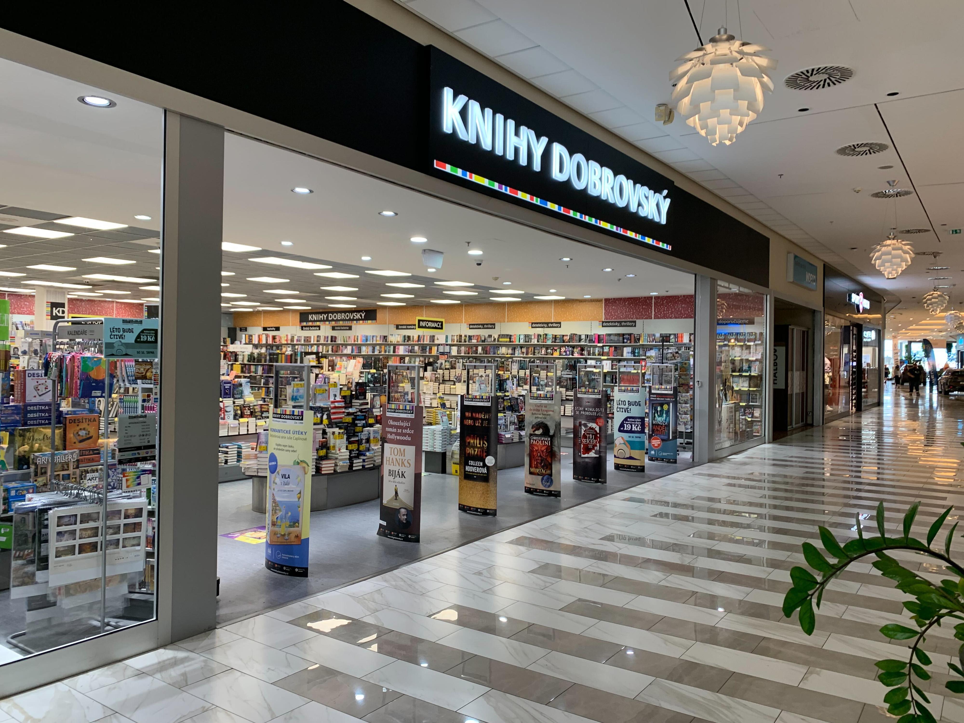 KNIHY DOBROVSKÝ foto 3