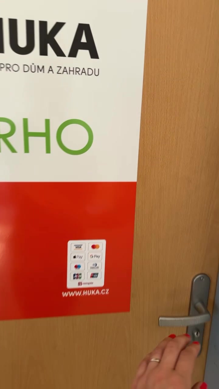 HUKA.CZ foto 2 (náhled videa)