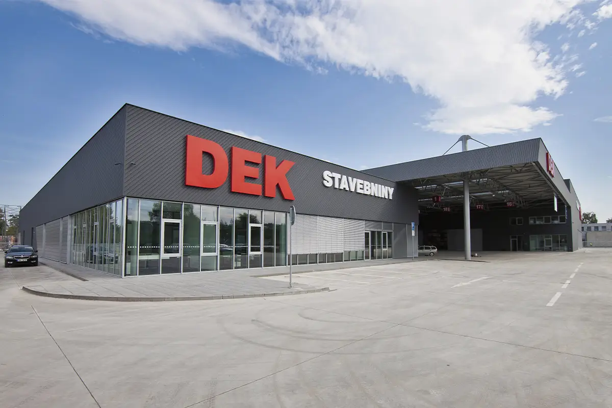 STAVEBNINY DEK