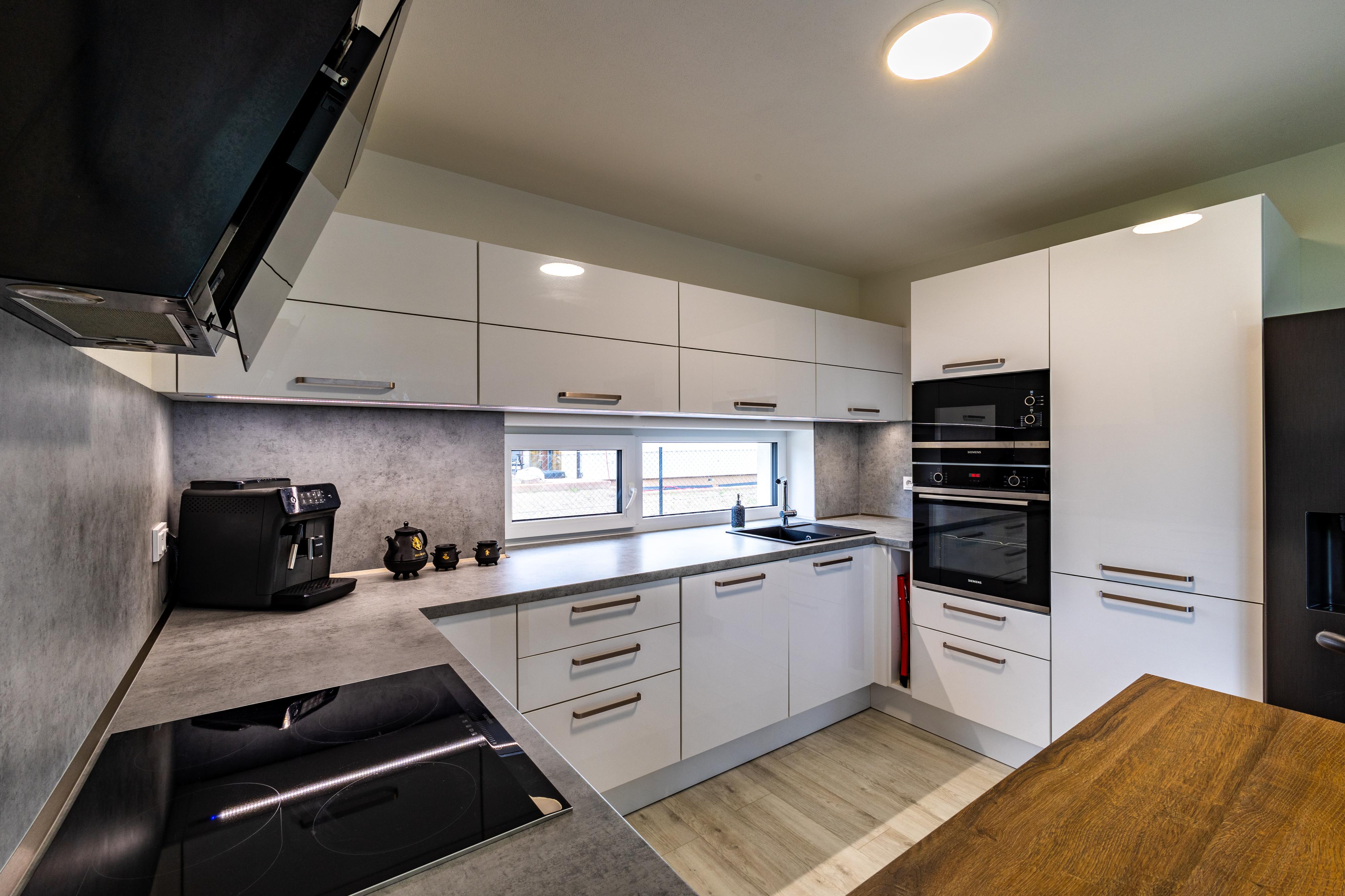 Nejlevnější skříňky foto 2