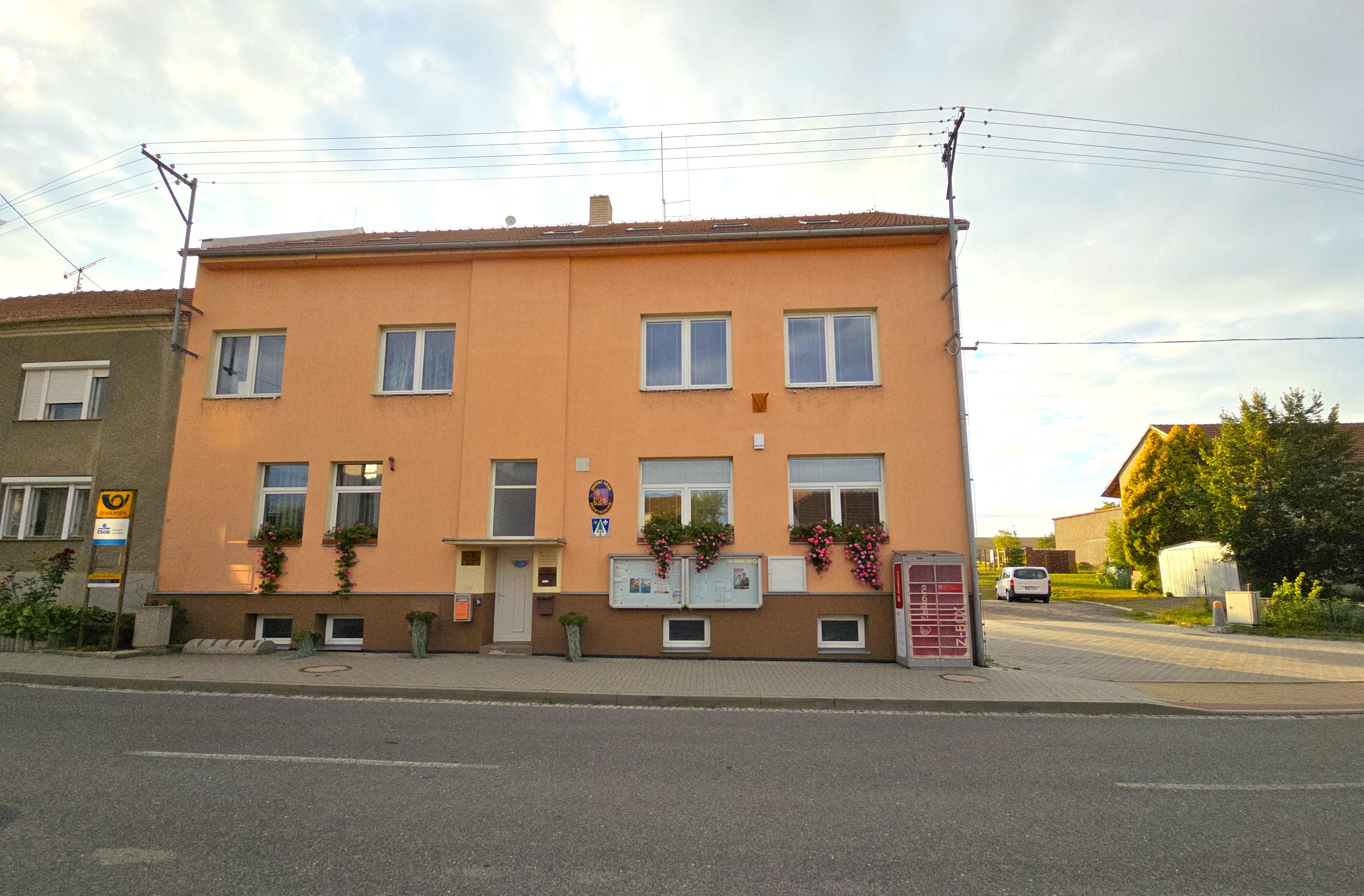 Přemyslovice - obecní úřad foto 3