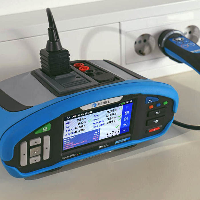 Jan Bureš - Revize elektrických zařízení a hromosvodů foto 2