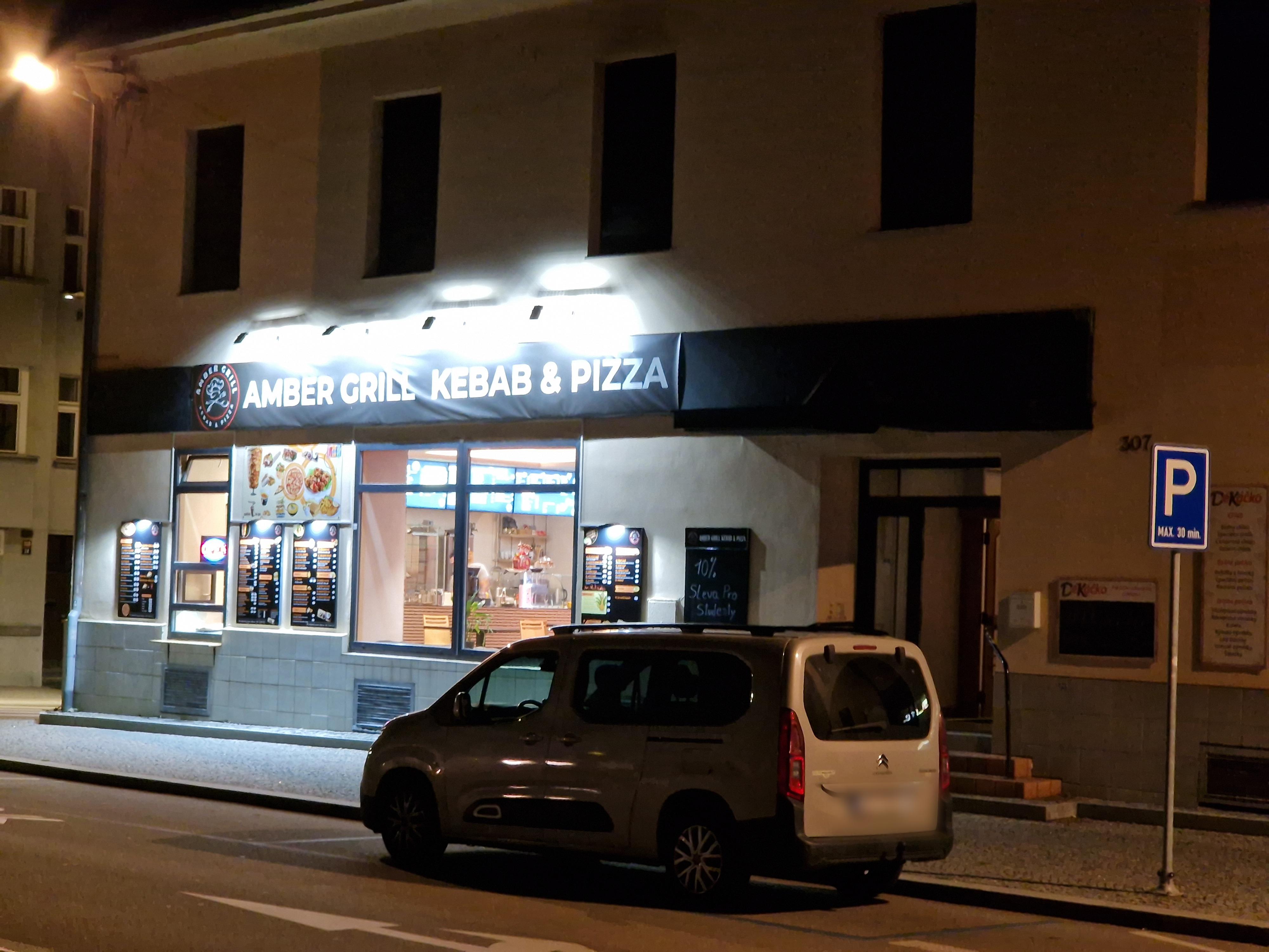 AMBER GRILL kebab a pizza foto 2